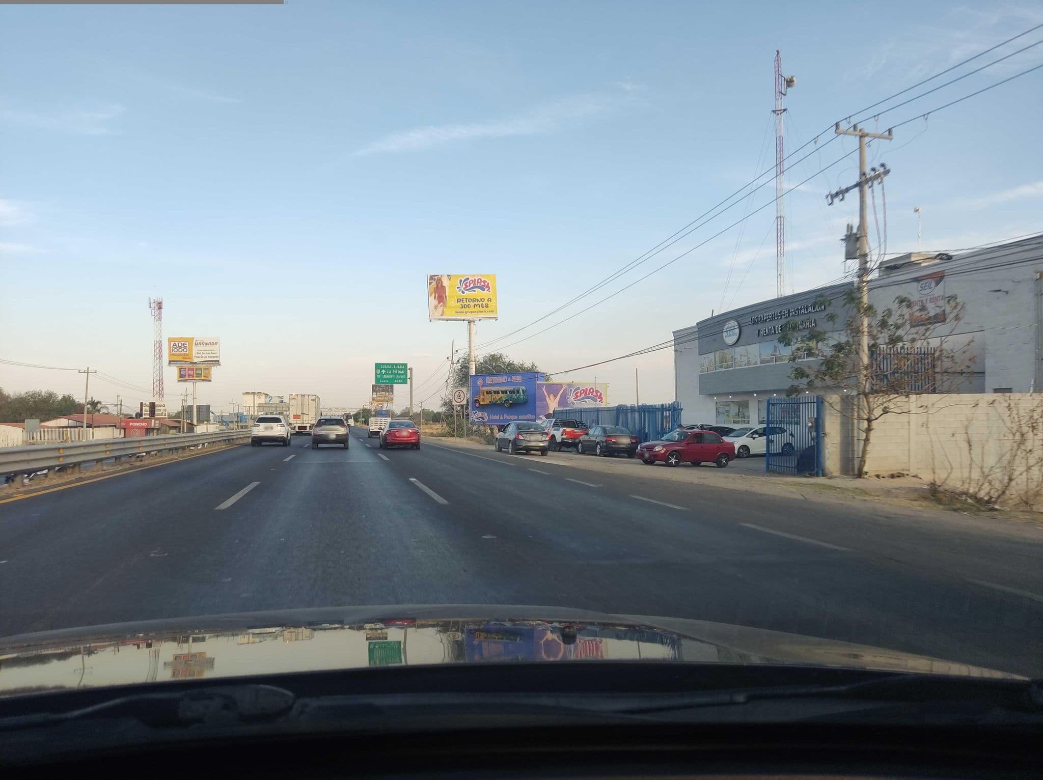 Street view near One Silao, Coecillo — © oramire (CC BY-SA · Mapillary)