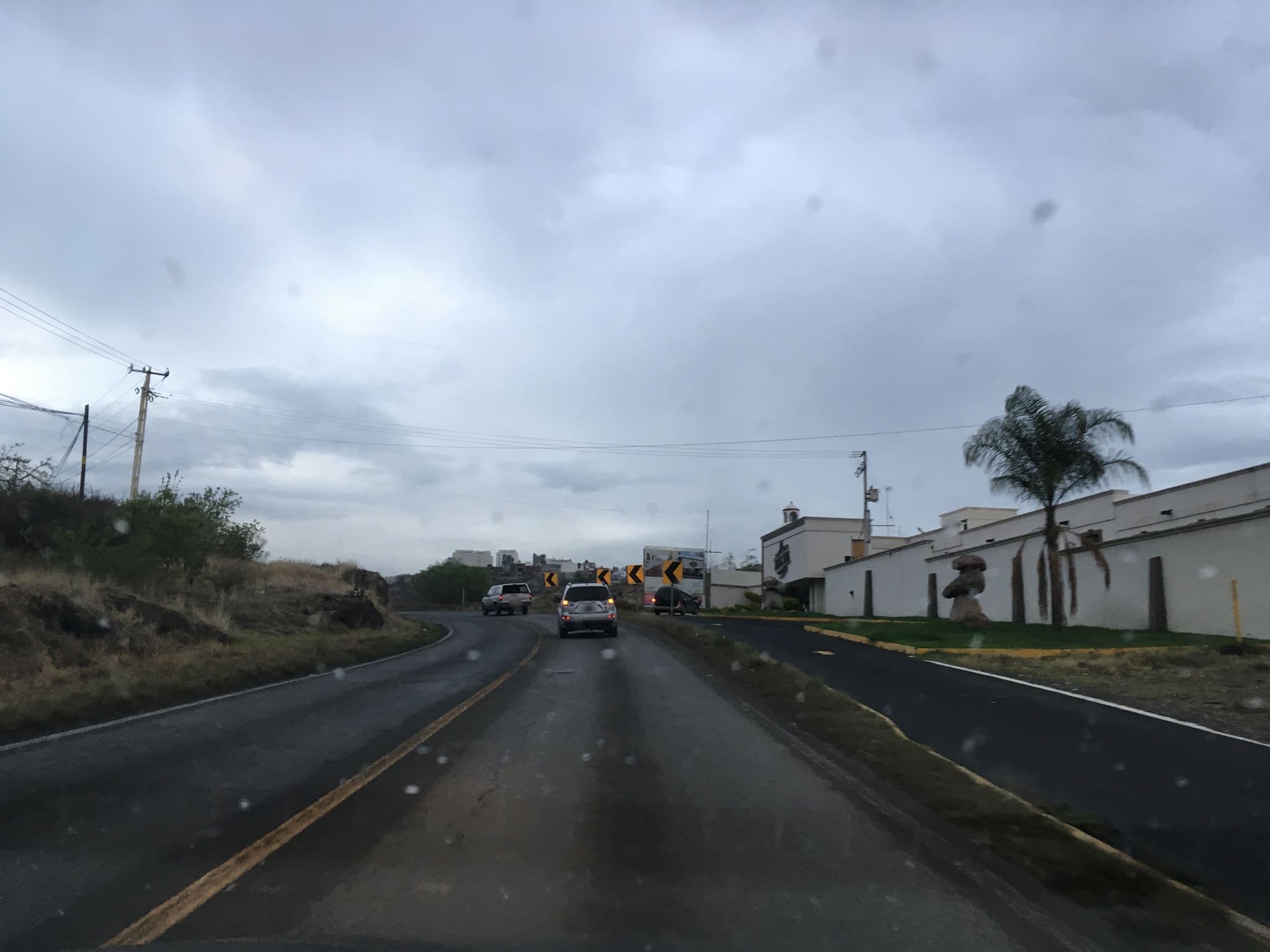 Street view near Auto Hotel Addiction, Marfil — © nicovargas (CC BY-SA · Mapillary)