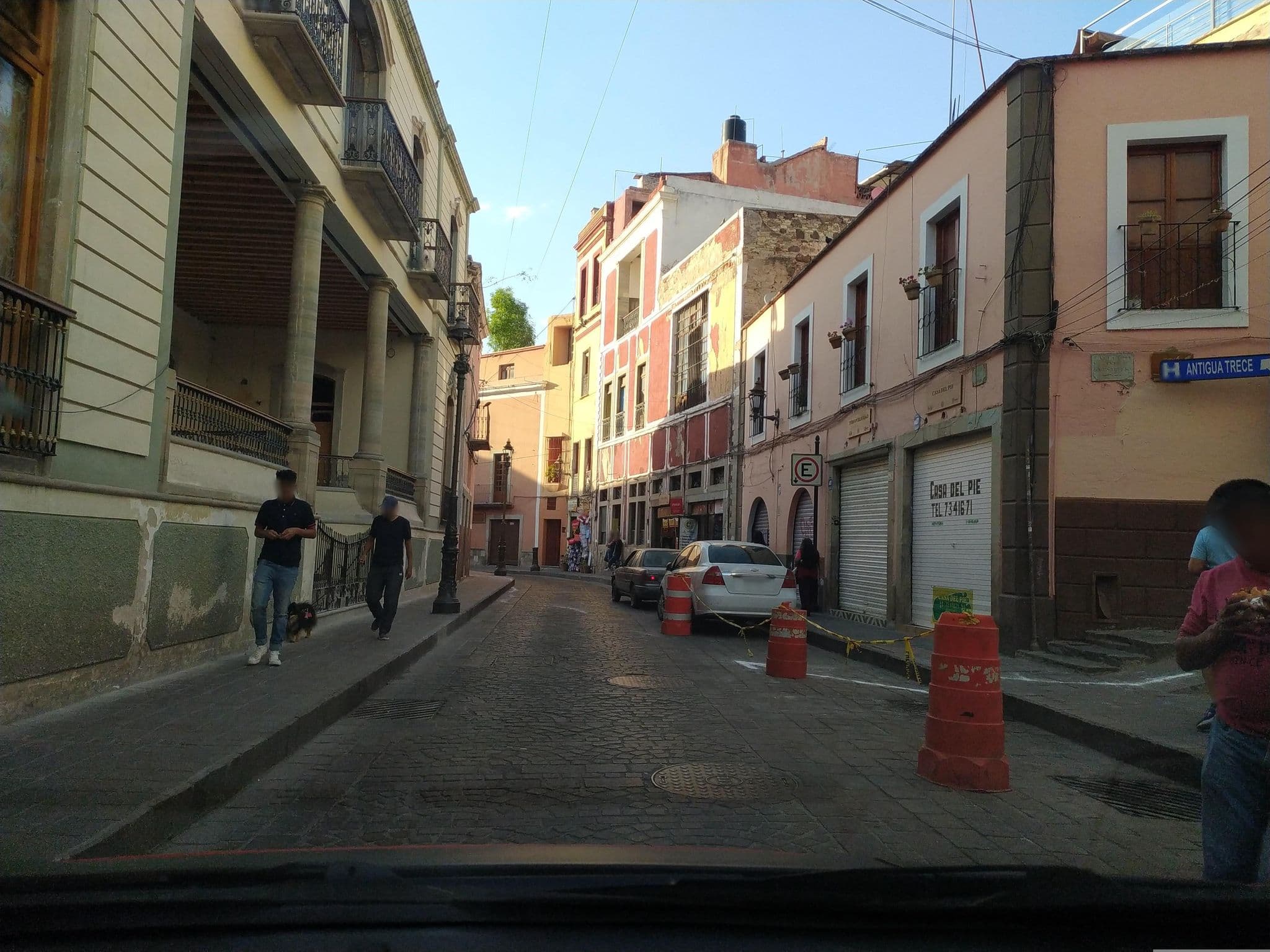 Street view near Hotel Casa Regina, Guanajuato — © xe1gyp (CC BY-SA · Mapillary)