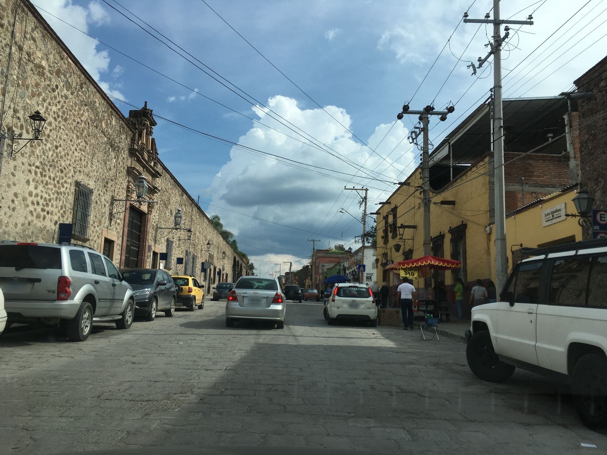 Street view near Los pablos hotel, San Miguel de Allende — © nicovargas (CC BY-SA · Mapillary)