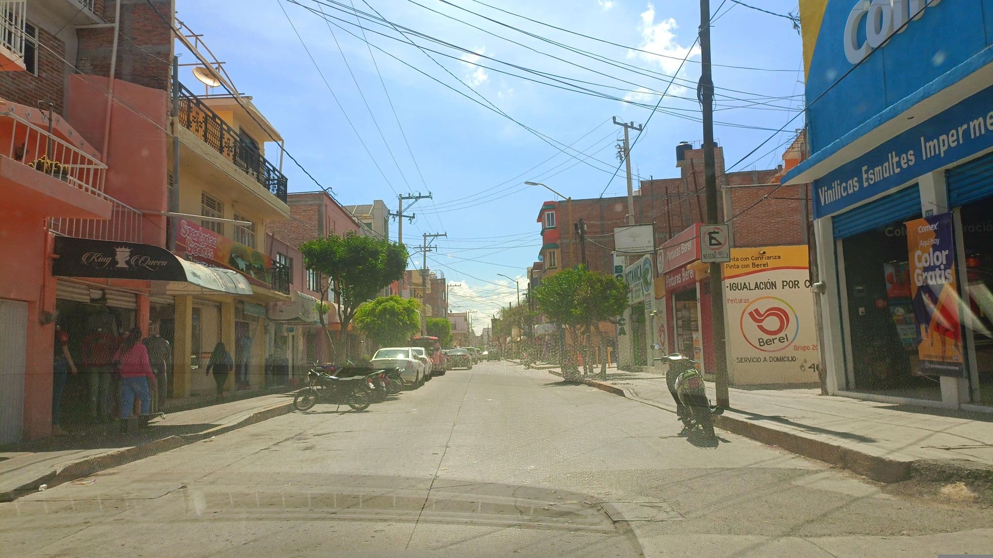 Street view near El Hostal De Don Alberto, San Luis de la Paz — © usanchez (CC BY-SA · Mapillary)