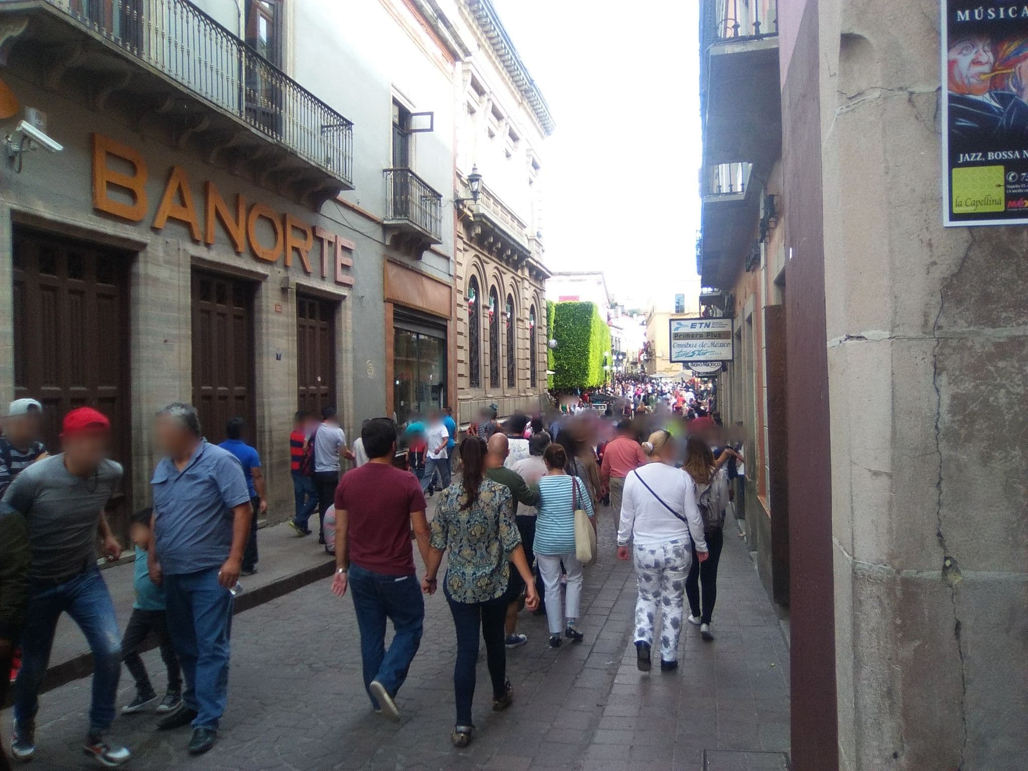 Street view near Los Arcos, Guanajuato — © mapeadora (CC BY-SA · Mapillary)