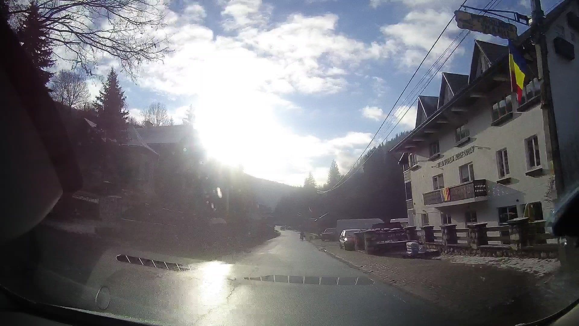 Street view near Hotel Felyviss, Albac — © tavi (CC BY-SA · Mapillary)