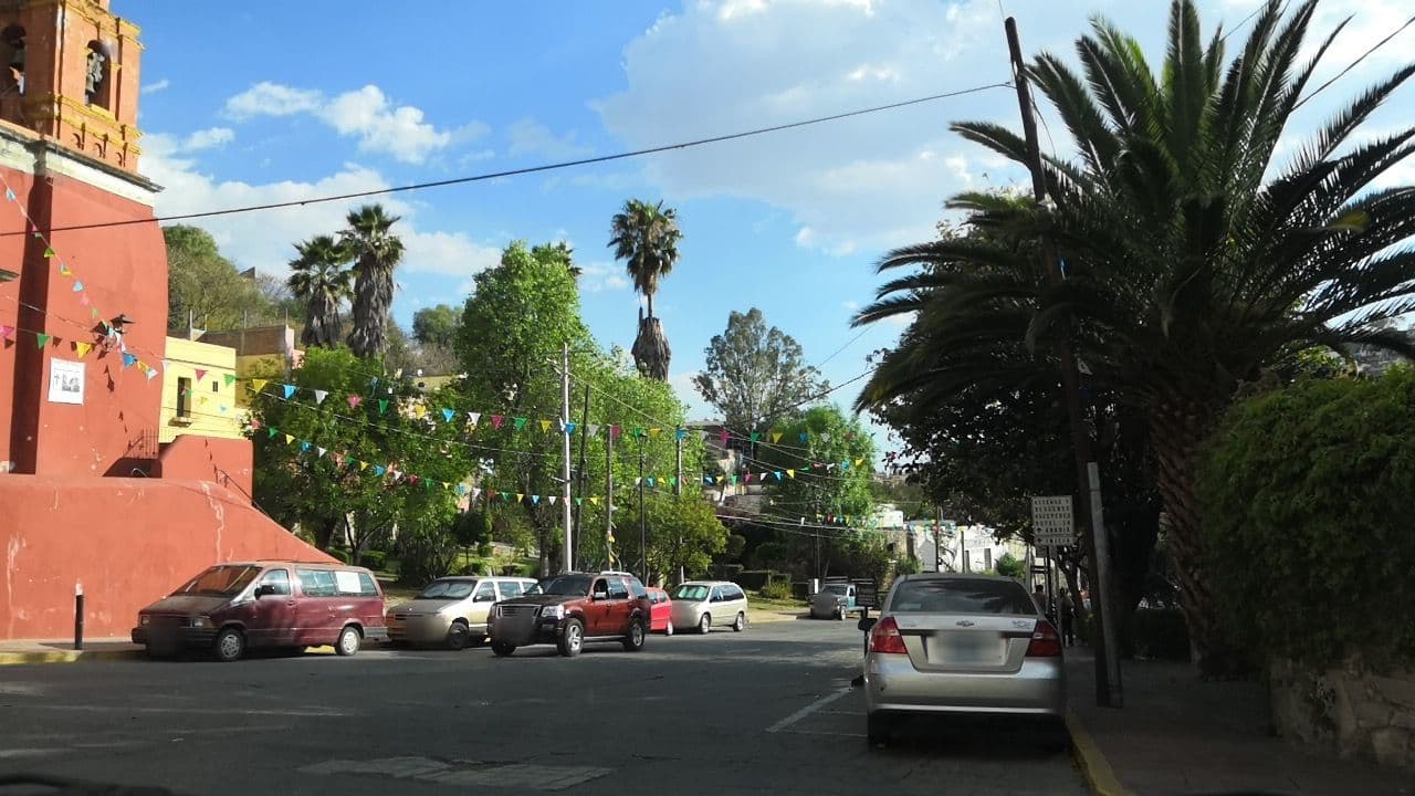 Street view near Hotel Abadia Tradicional, Guanajuato — © oramire (CC BY-SA · Mapillary)