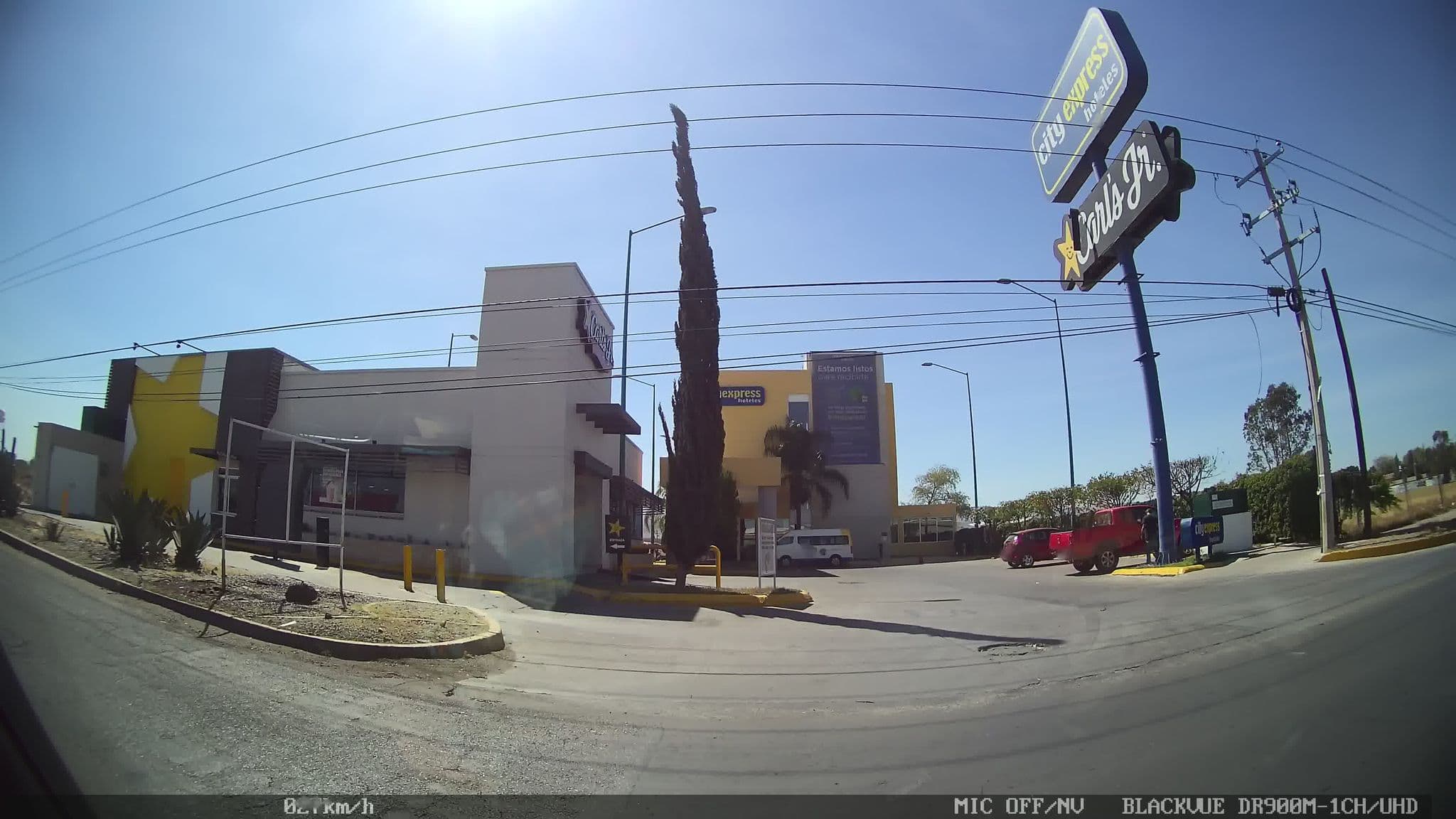 Street view near City Express San Luis Potosi Zona Industrial, San Luis Potosí — © kaart_2 (CC BY-SA · Mapillary)
