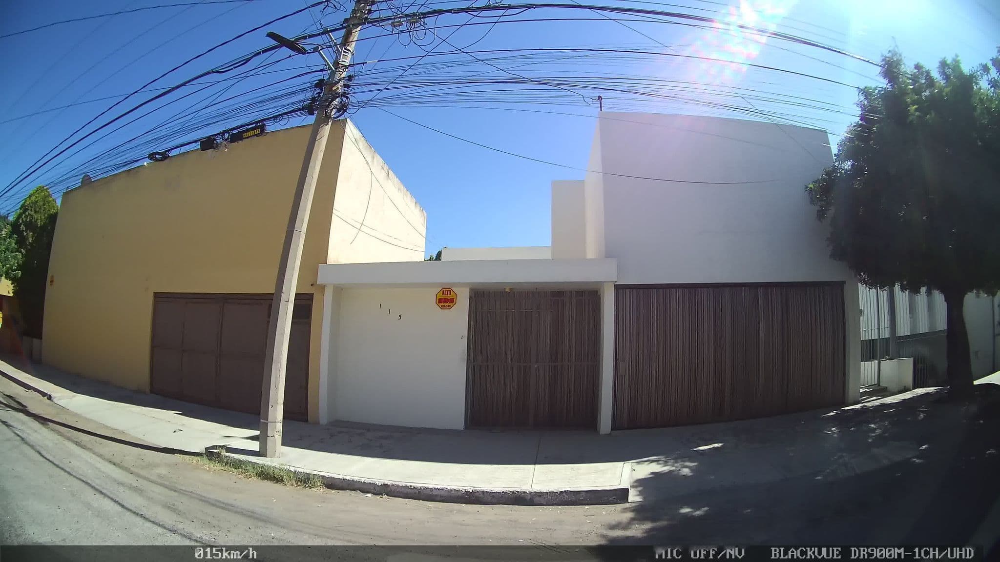 Street view near Hotel la Mansion, San Luis Potosí — © kaart_2 (CC BY-SA · Mapillary)