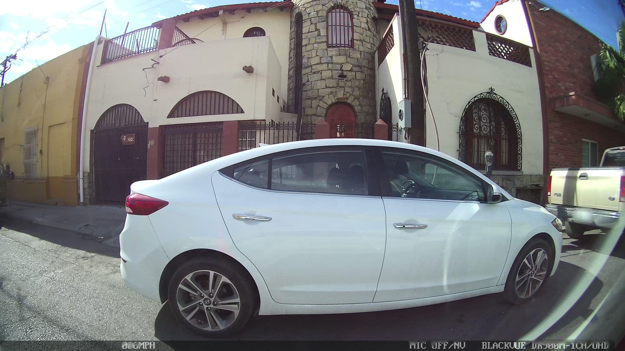 Street view near Hostal Del Llano, Monterrey — © kaartcam (CC BY-SA · Mapillary)