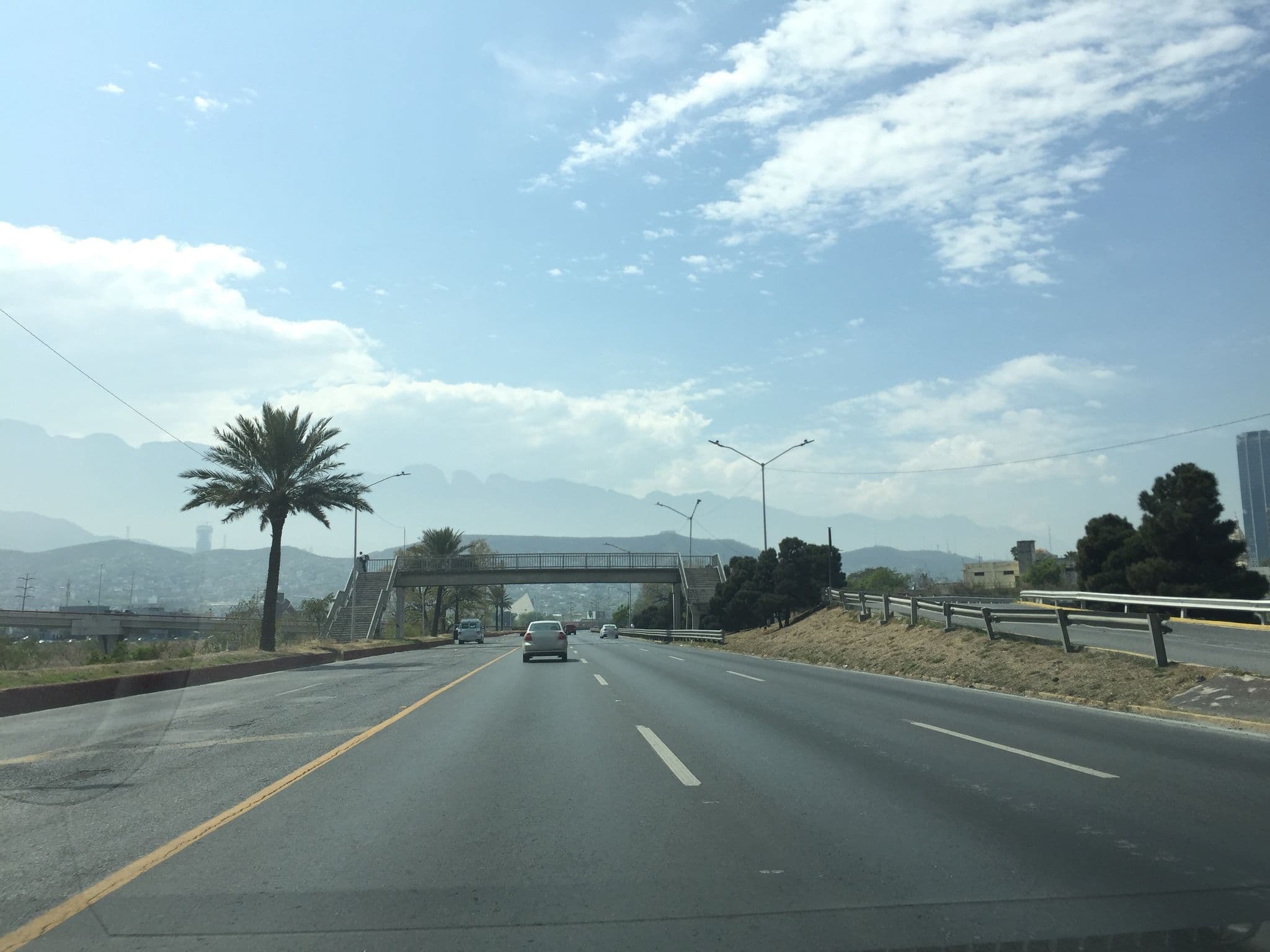 Street view near hotel santa rosa, Monterrey — © luislatin (CC BY-SA · Mapillary)