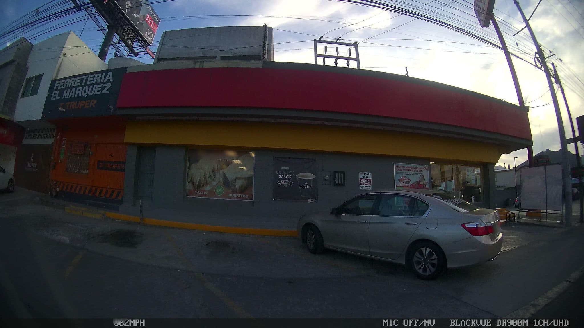 Street view near Bravo Aire Acondicionado, Guadalupe — © kaartcam (CC BY-SA · Mapillary)