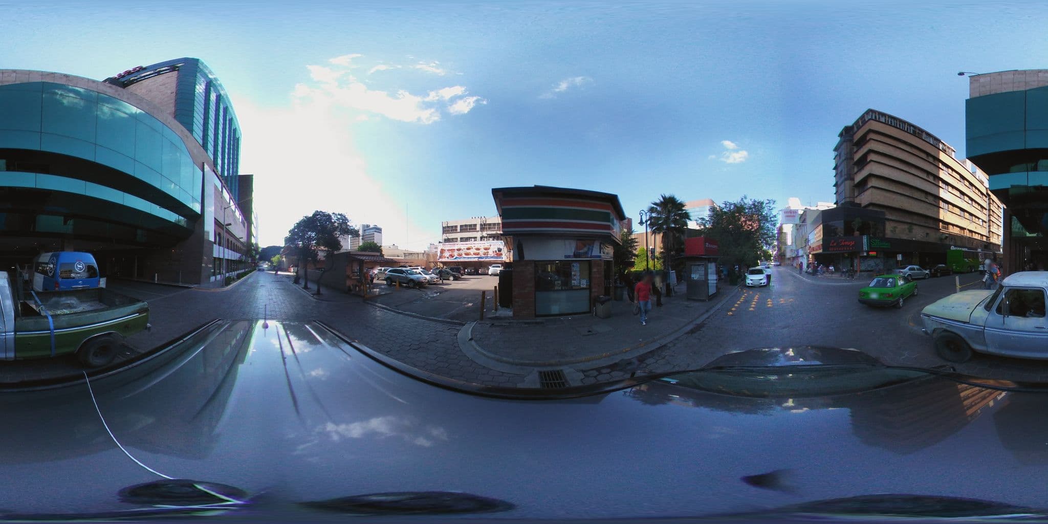 Street view near Sheraton Monterrey Ambassador, Monterrey — © cbujanos65 (CC BY-SA · Mapillary)