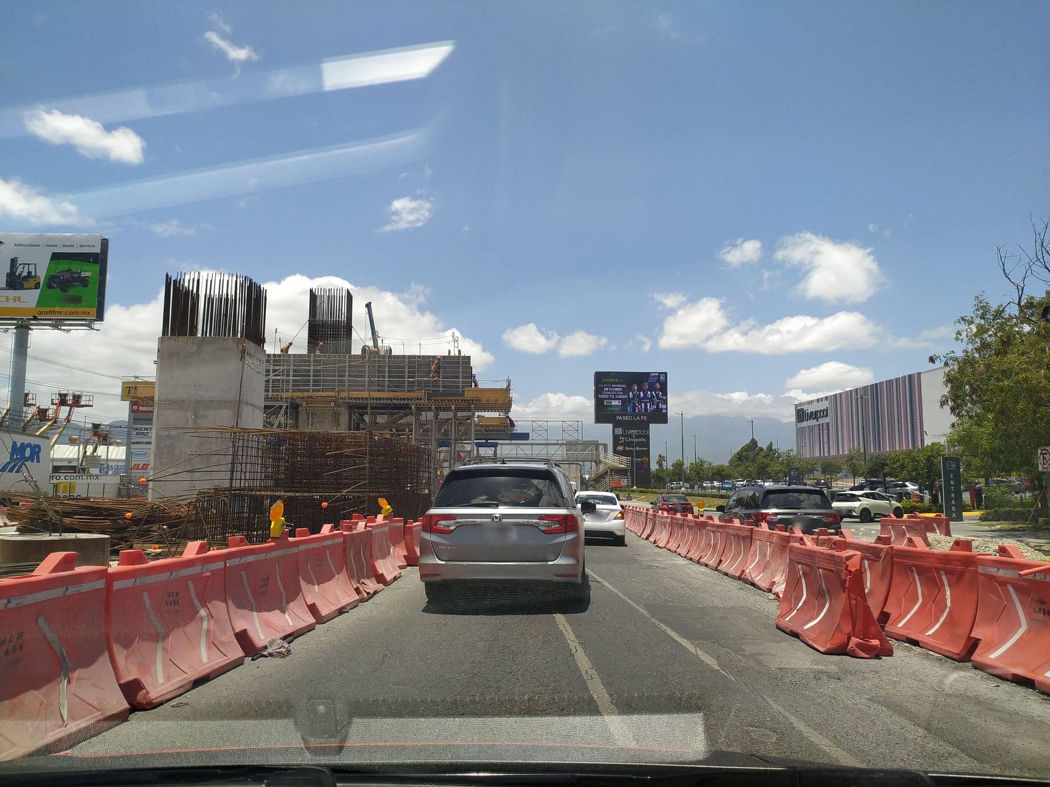 Street view near Fiesta Inn, Guadalupe — © xe1gyp (CC BY-SA · Mapillary)