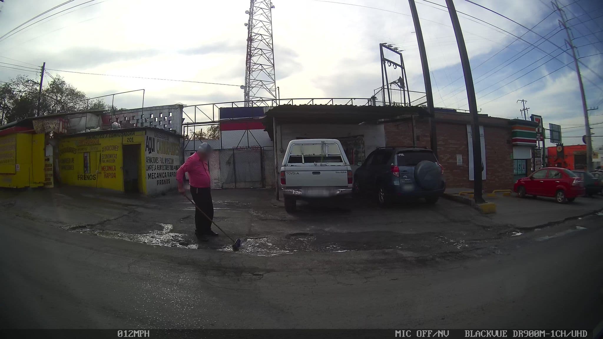Street view near Transporte de Carga Federal, Guadalupe — © kaartcam (CC BY-SA · Mapillary)