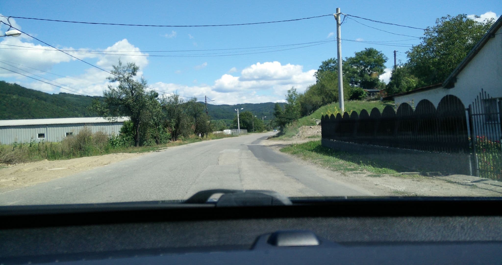 Street view near Casa Bogata, Brad — © strainu (CC BY-SA · Mapillary)