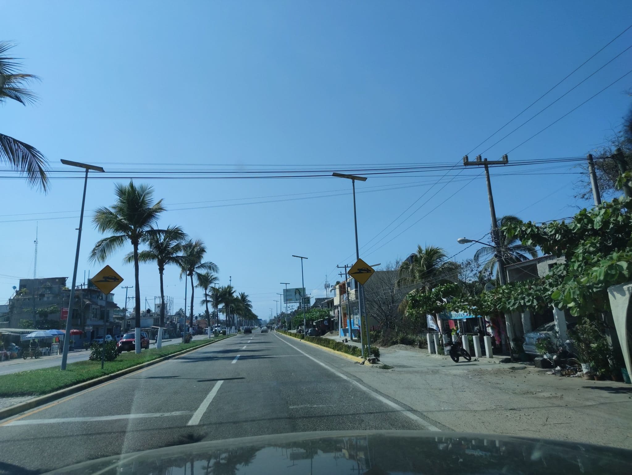 Street view near Bungalows VillArena, San Pedro las Playas — © vsalgado (CC BY-SA · Mapillary)