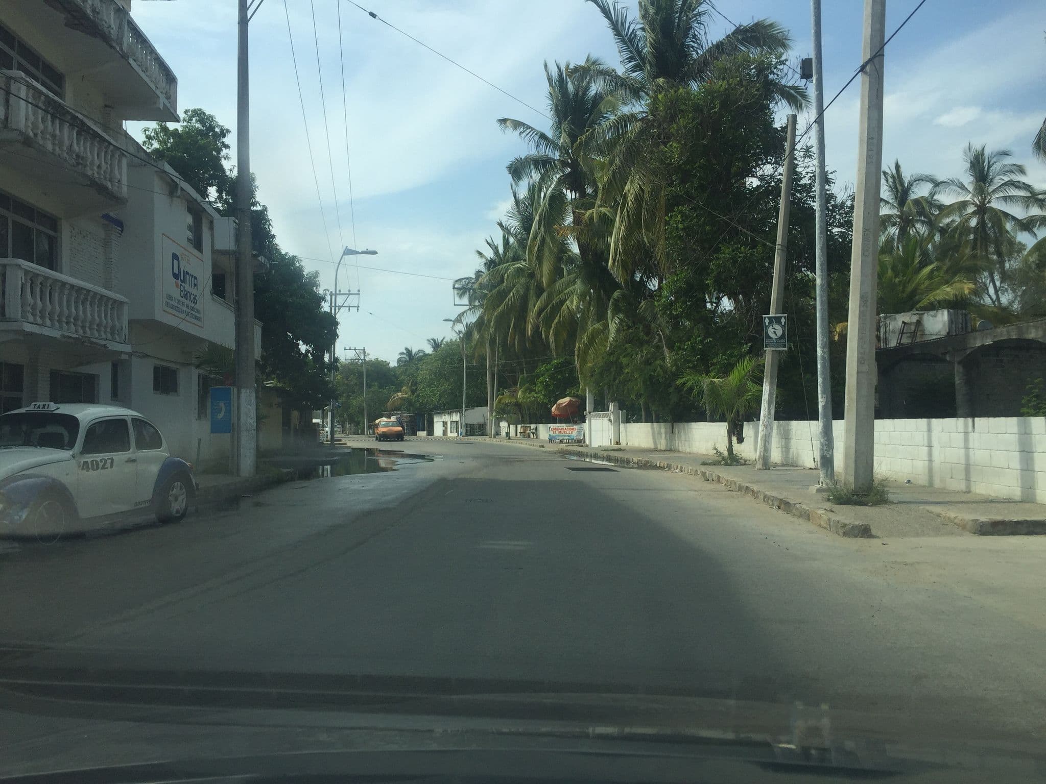 Street view near Hotel Quinta Blancas, El Conchero — © mapeadora (CC BY-SA · Mapillary)