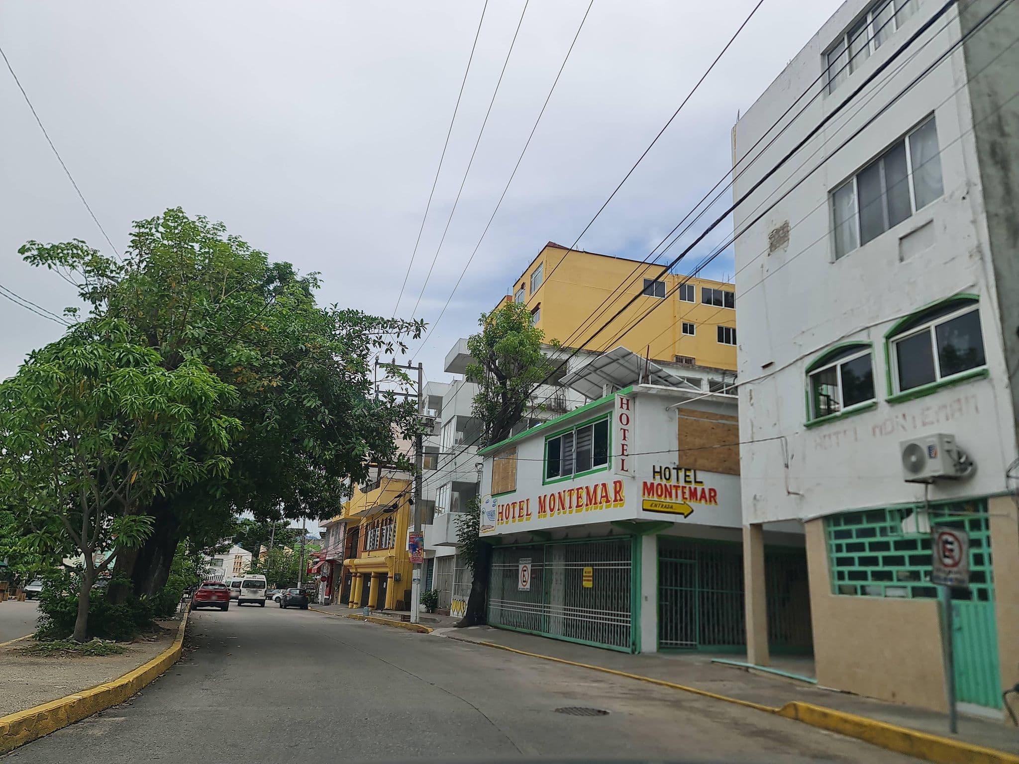 Street view near Monte Mar, Acapulco de Juárez — © SamOlivaresl (CC BY-SA · Mapillary)