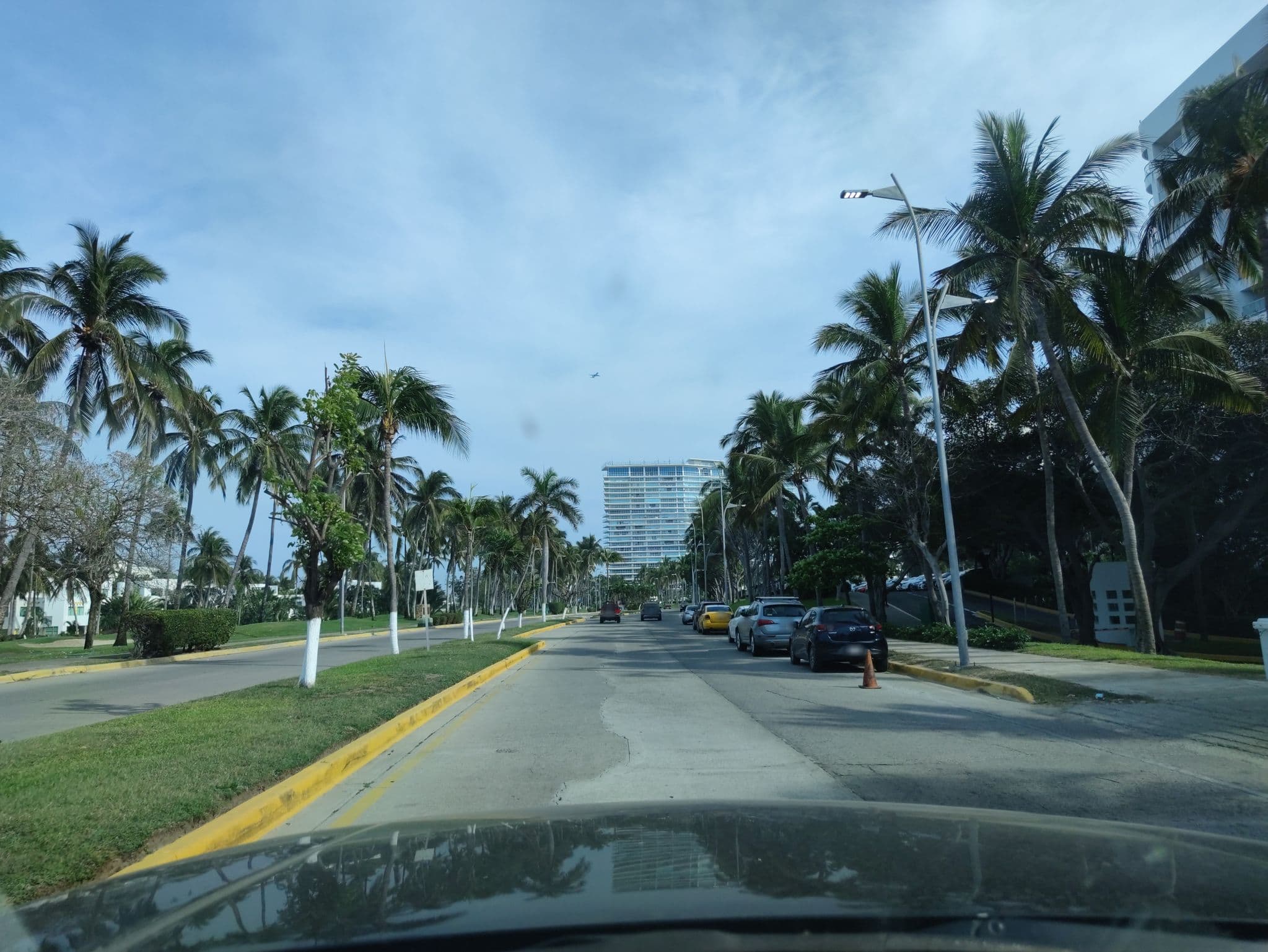 Street view near Ocean breeze, Tres Palos — © vsalgado (CC BY-SA · Mapillary)