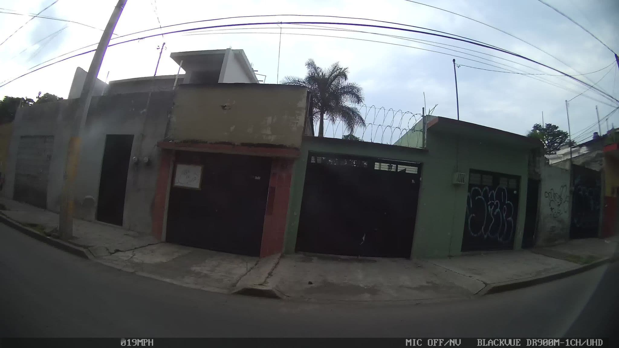 Street view near Hotel Los Patitos, Cuautla — © kaart_4 (CC BY-SA · Mapillary)