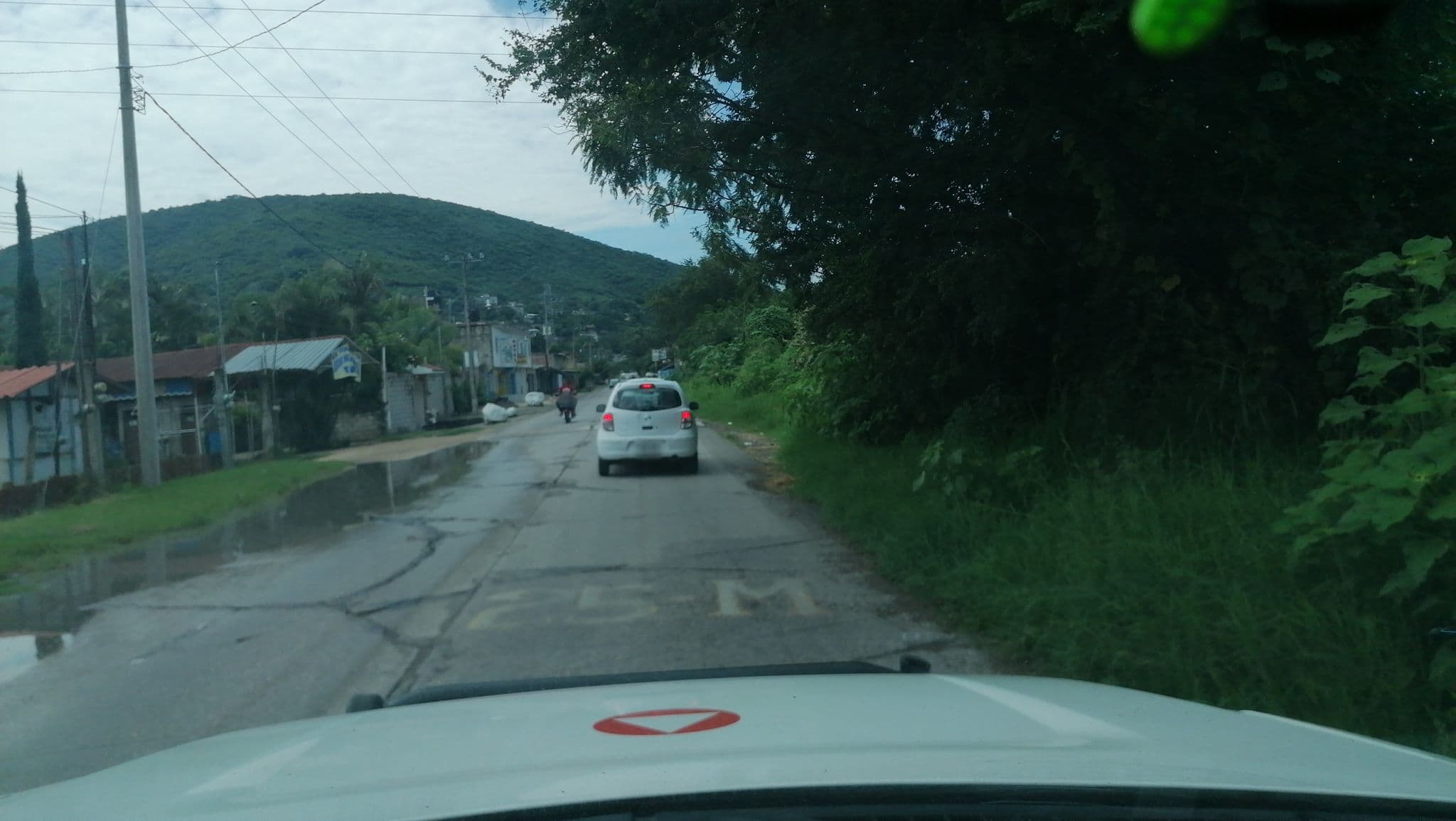 Street view near Hotel Los Abuelos, Yautepec — © cenacom (CC BY-SA · Mapillary)