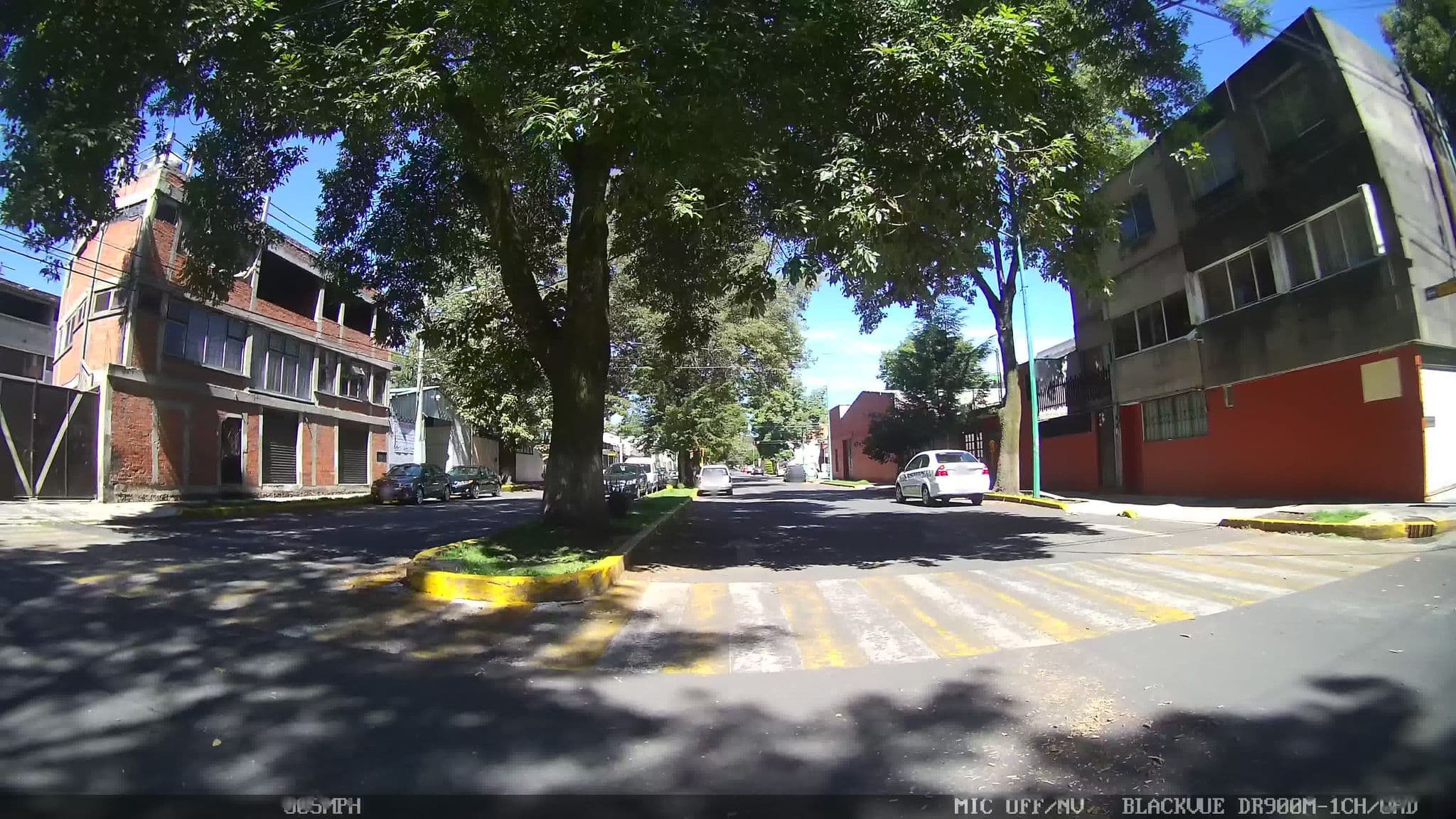 Street view near Lorraine suites, Toluca — © kaart_4 (CC BY-SA · Mapillary)