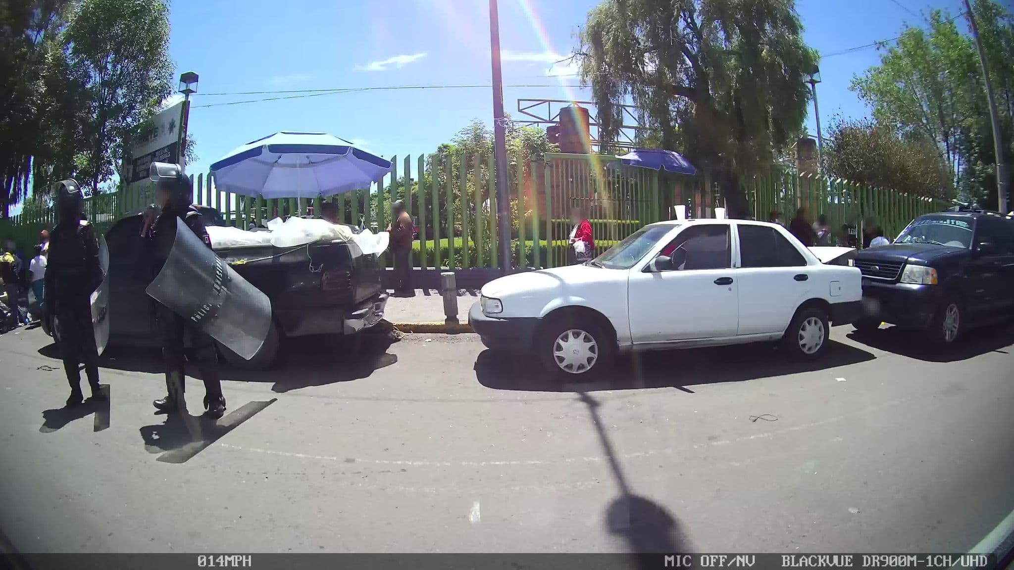 Street view near Hotel Pasaje, Toluca — © kaart_4 (CC BY-SA · Mapillary)