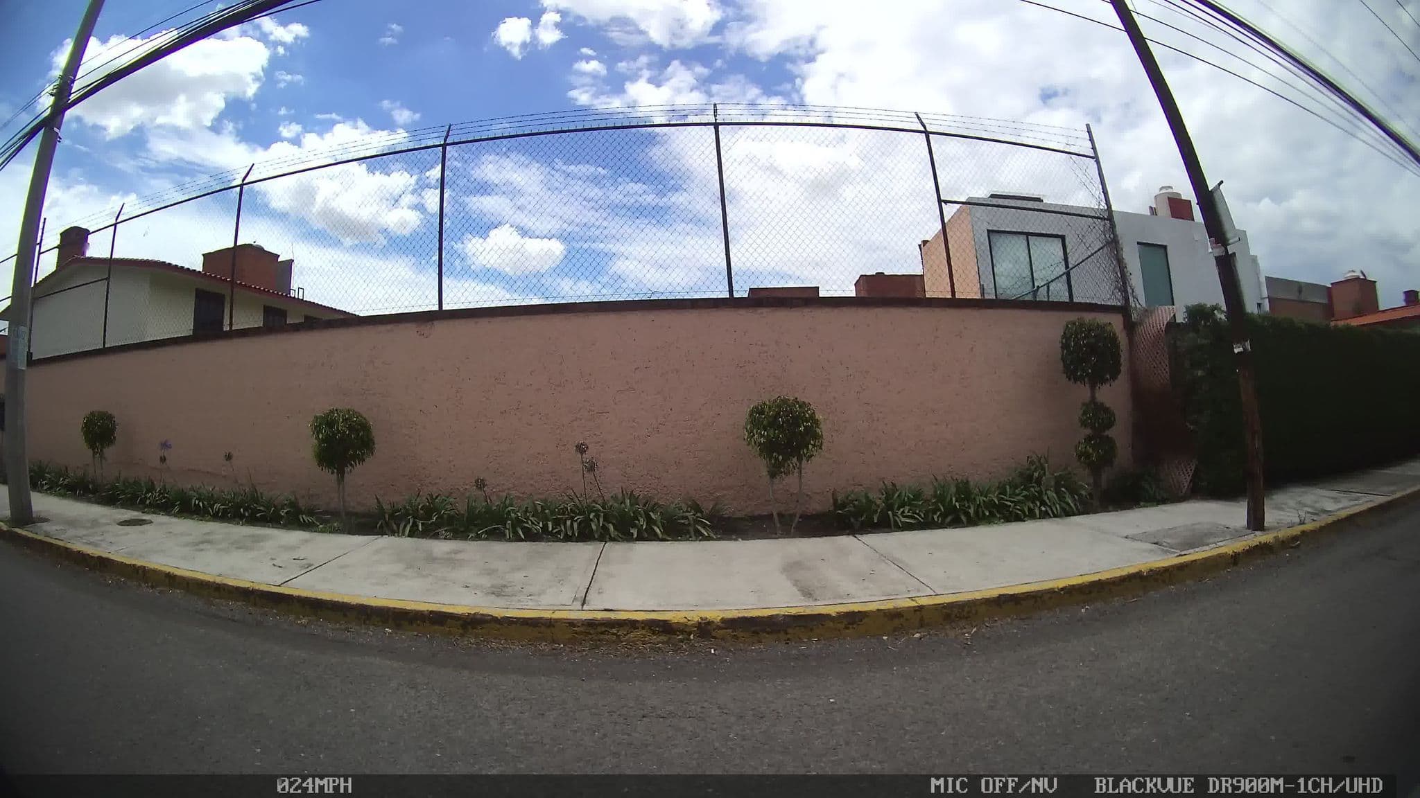 Street view near Villas La Muralla, Metepec — © kaart_4 (CC BY-SA · Mapillary)