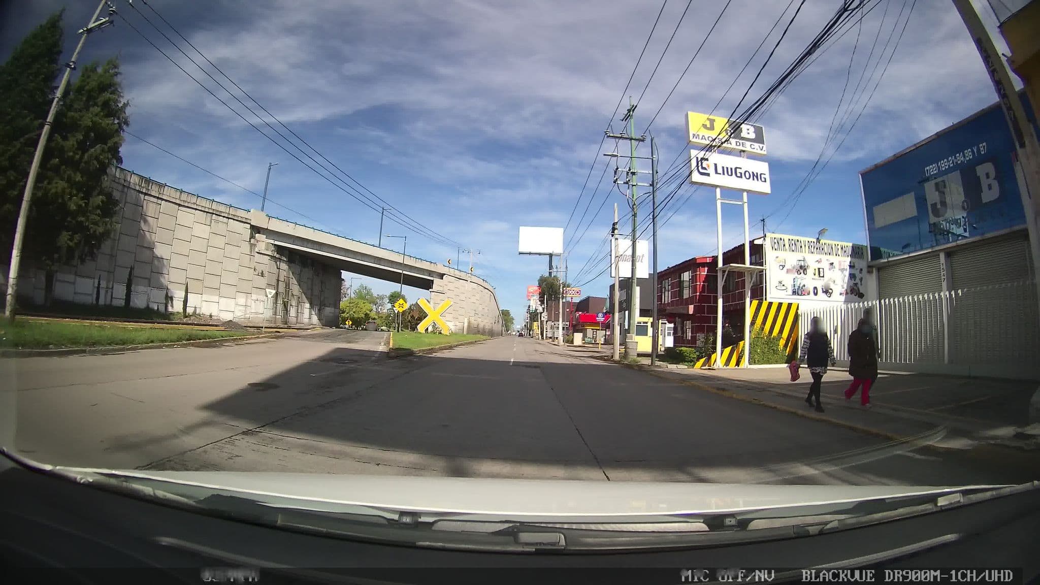 Street view near Holiday inn Express, San Jerónimo — © kaart_4 (CC BY-SA · Mapillary)