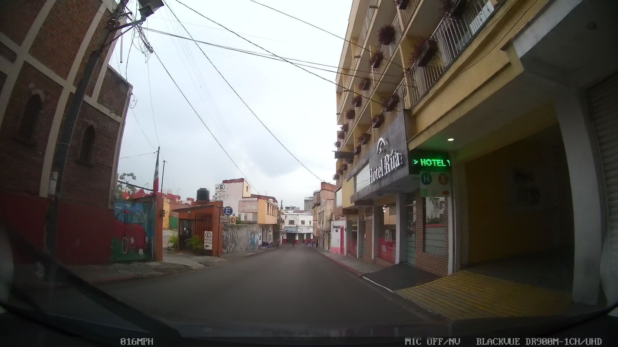 Street view near Posada Central, Cuernavaca — © kaart_4 (CC BY-SA · Mapillary)