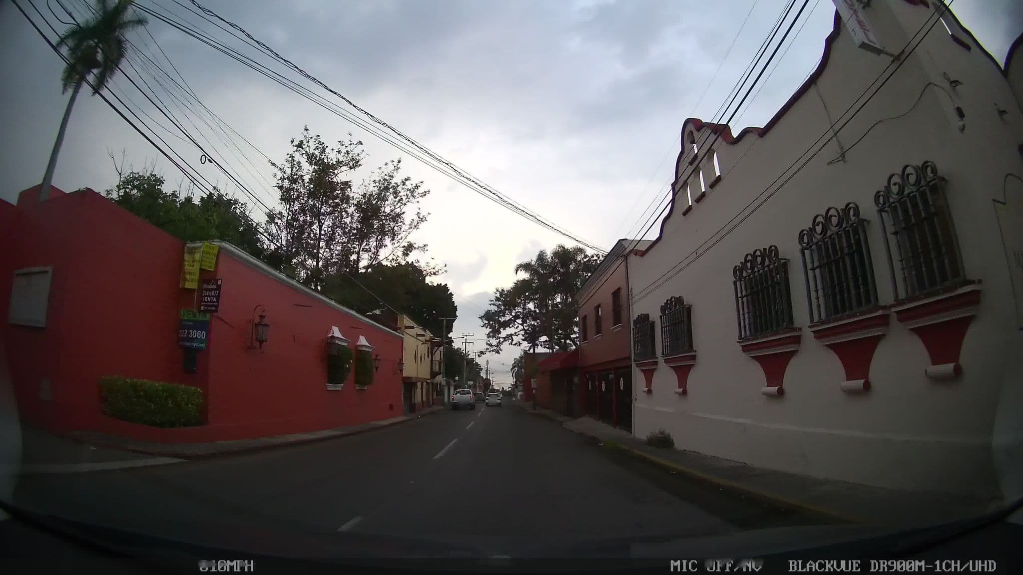 Street view near Hotel María Emilia, Cuernavaca — © kaart_4 (CC BY-SA · Mapillary)