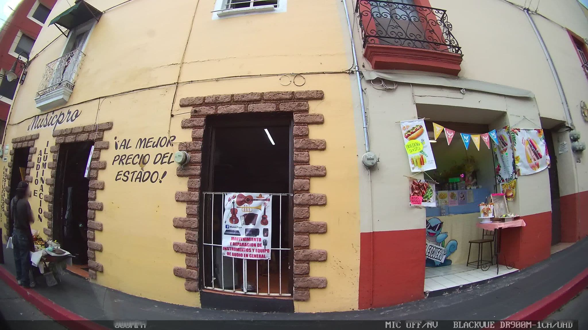 Street view near Dieulengard Fedeli Michelle Marie, Cuernavaca — © kaart_4 (CC BY-SA · Mapillary)
