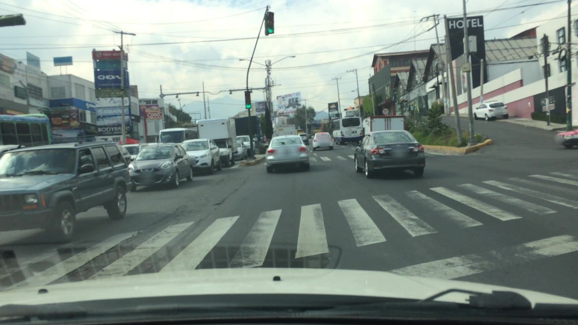 Street view near Hotel Love, Magdalena Contreras — © lvl5 (CC BY-SA · Mapillary)