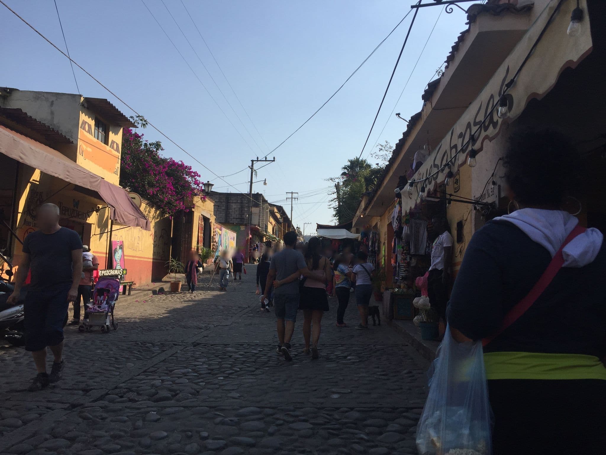 Street view near Vereda Tepozteca, Tepoztlán — © mapeadora (CC BY-SA · Mapillary)