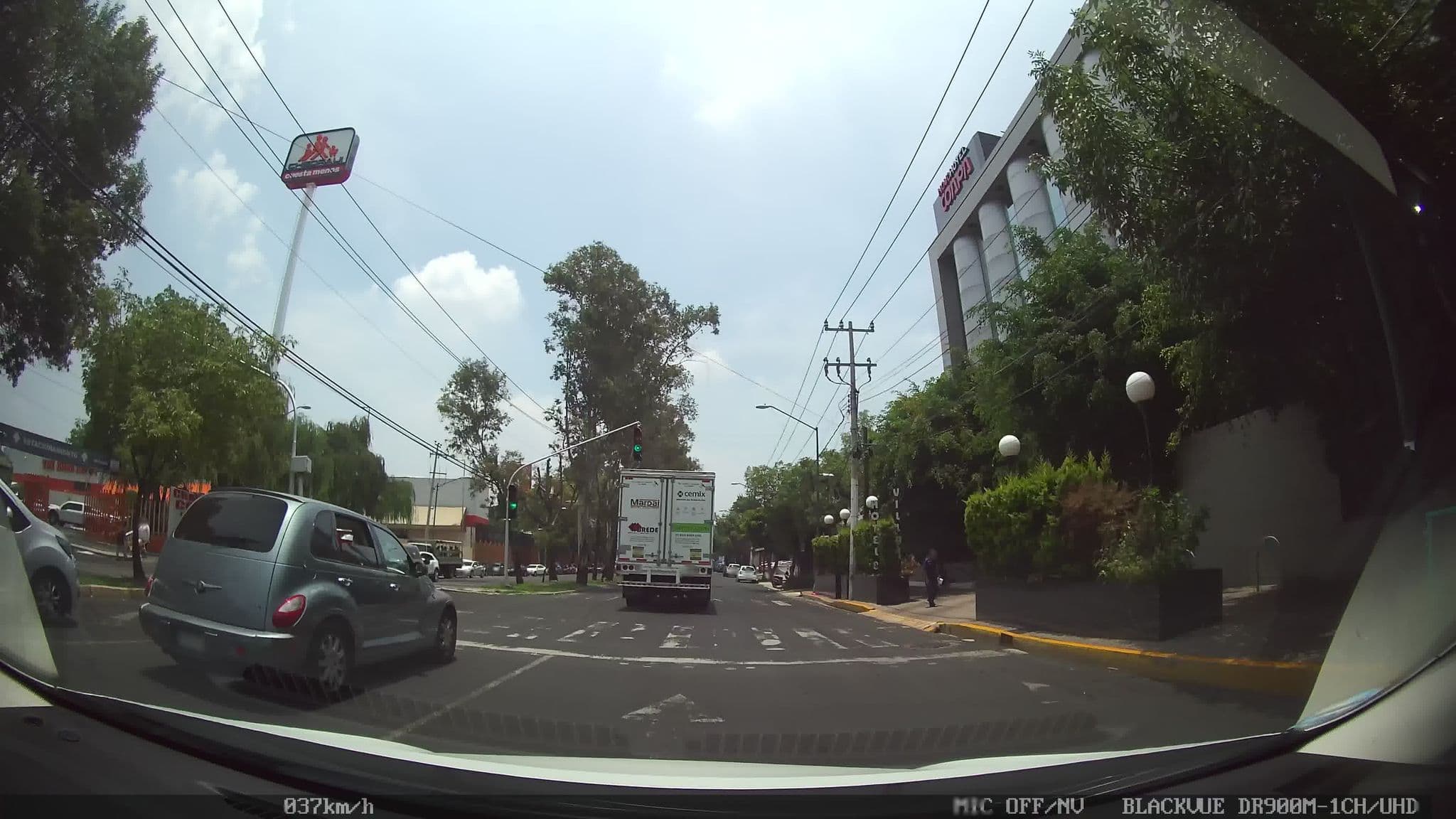 Street view near Novo Hotel Coapa, Tlalpan — © kaart_1 (CC BY-SA · Mapillary)