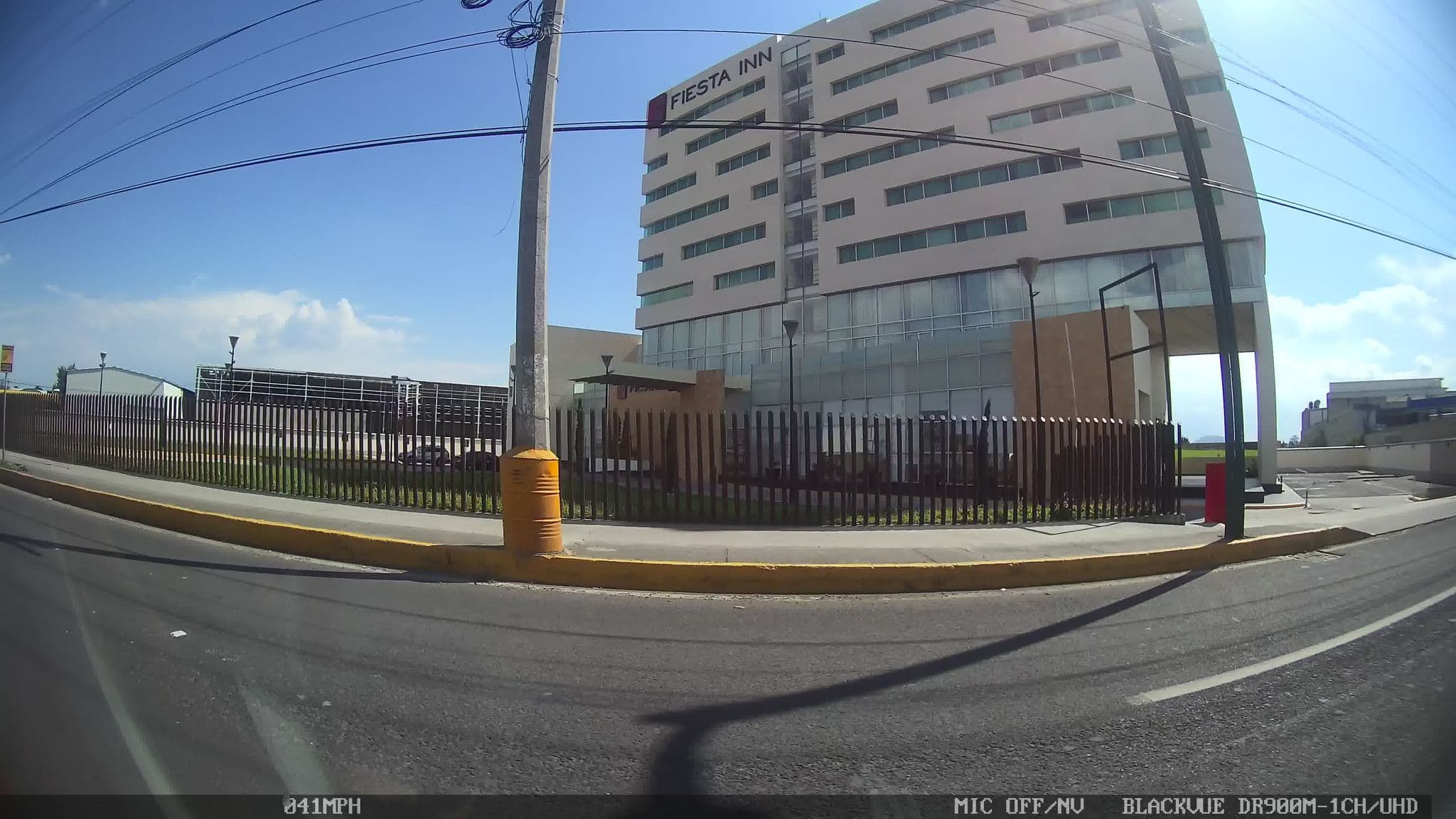 Street view near Fiesta Inn, San José Guadalupe Otzacatipan — © kaart_4 (CC BY-SA · Mapillary)