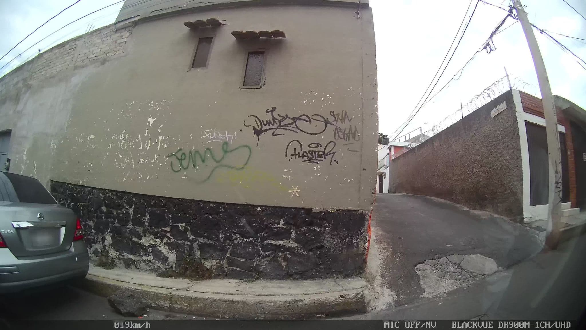 Street view near Hotel Circuito, Magdalena Contreras — © kaart_4 (CC BY-SA · Mapillary)