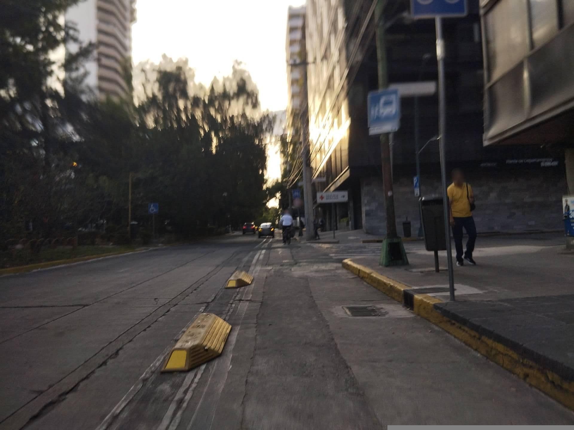 Street view near Camino Real Mexico, Miguel Hidalgo — © BatmanIsReal (CC BY-SA · Mapillary)