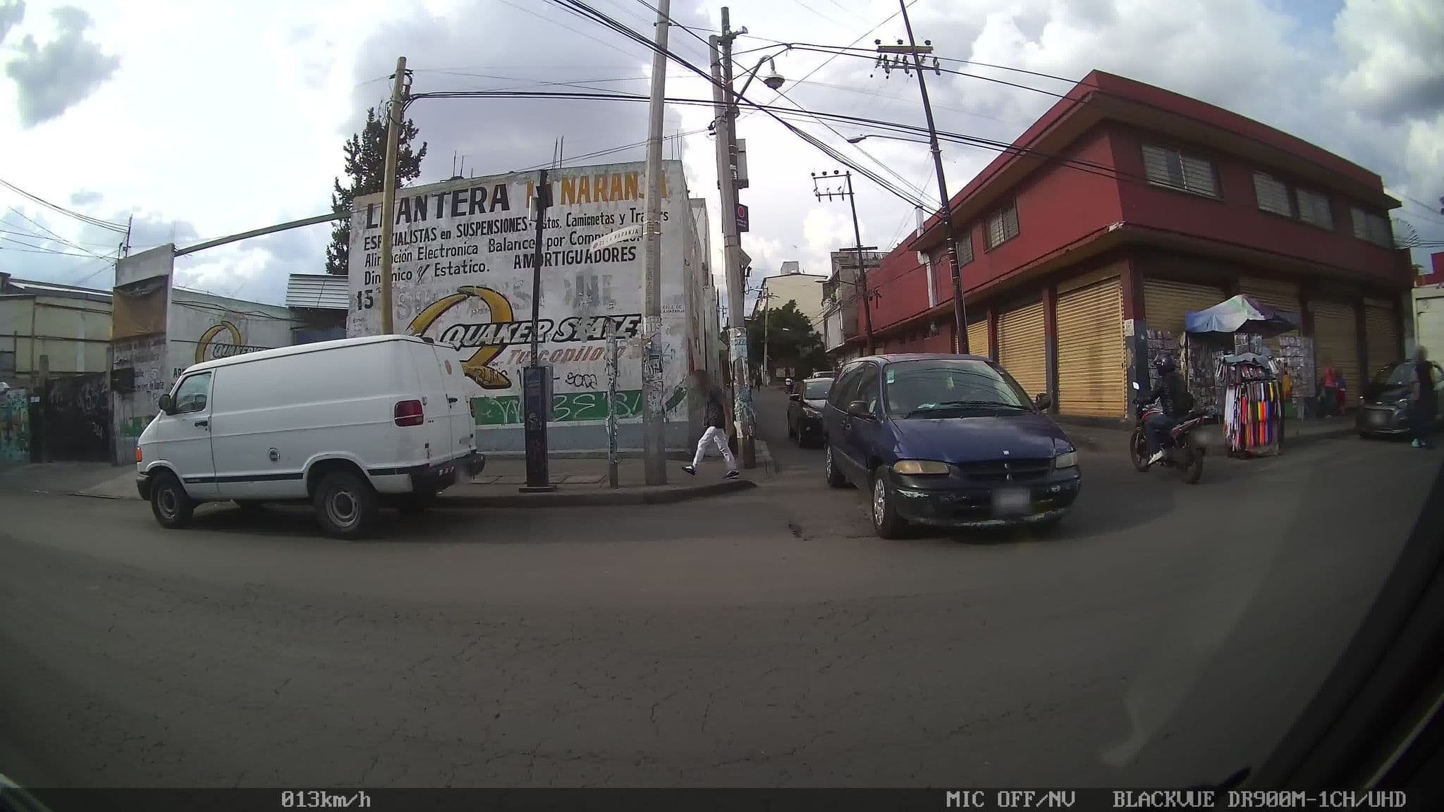 Street view near Posadas Latinoamerica, Naucalpan de Juárez — © kaart_2 (CC BY-SA · Mapillary)