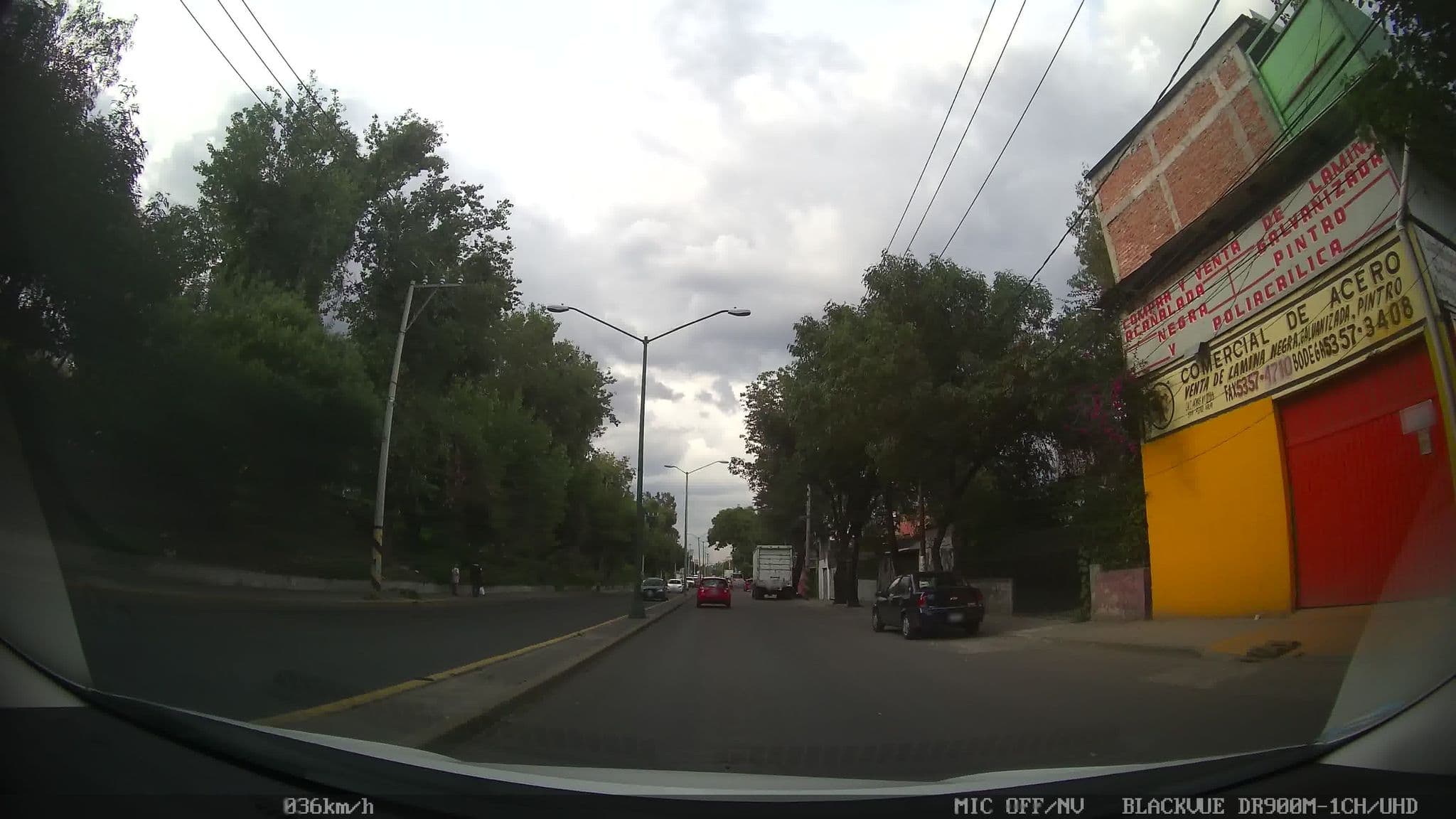 Street view near Hotel Santa Cruz Plaza, Naucalpan de Juárez — © kaart_2 (CC BY-SA · Mapillary)