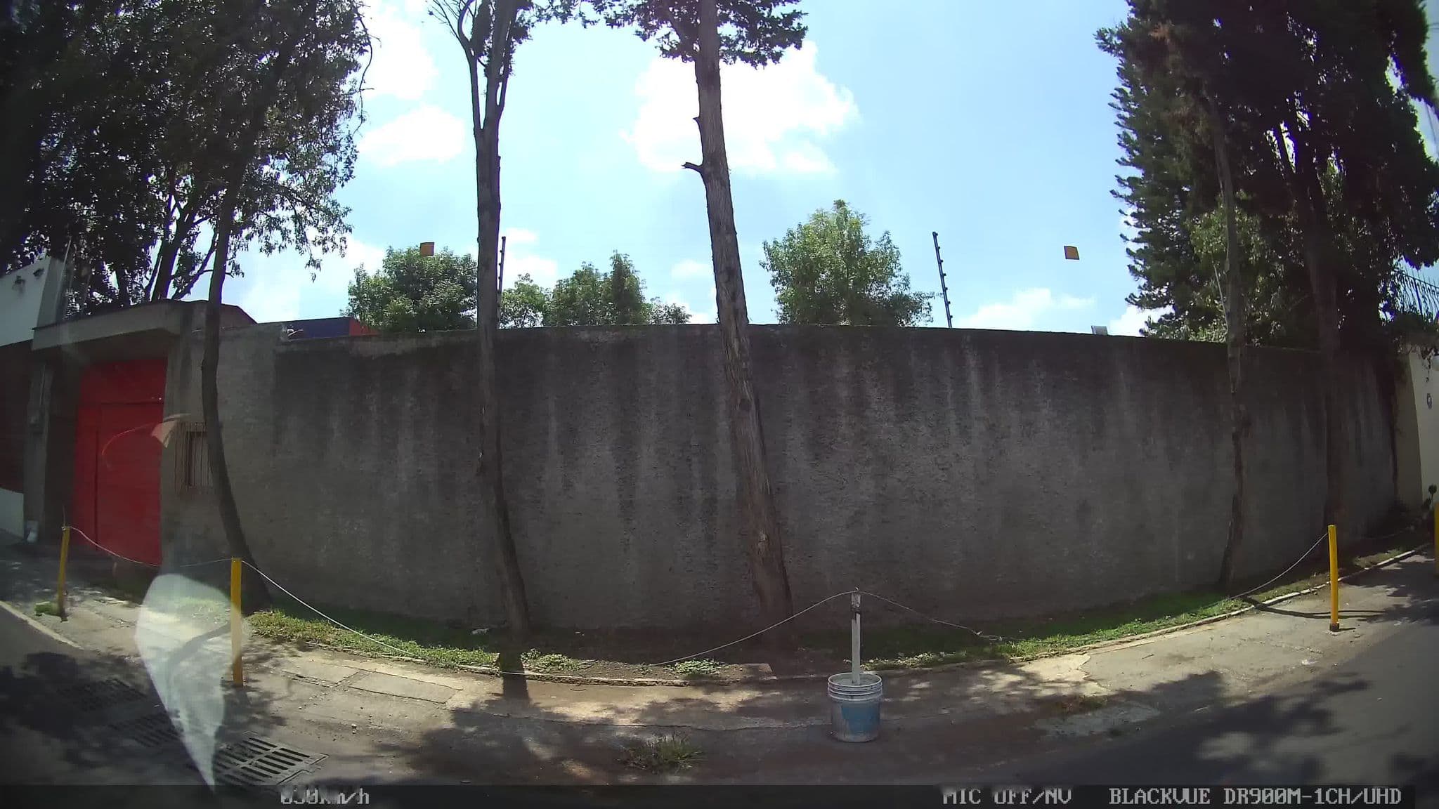 Street view near Cesar's Inn, Magdalena Contreras — © kaart_4 (CC BY-SA · Mapillary)