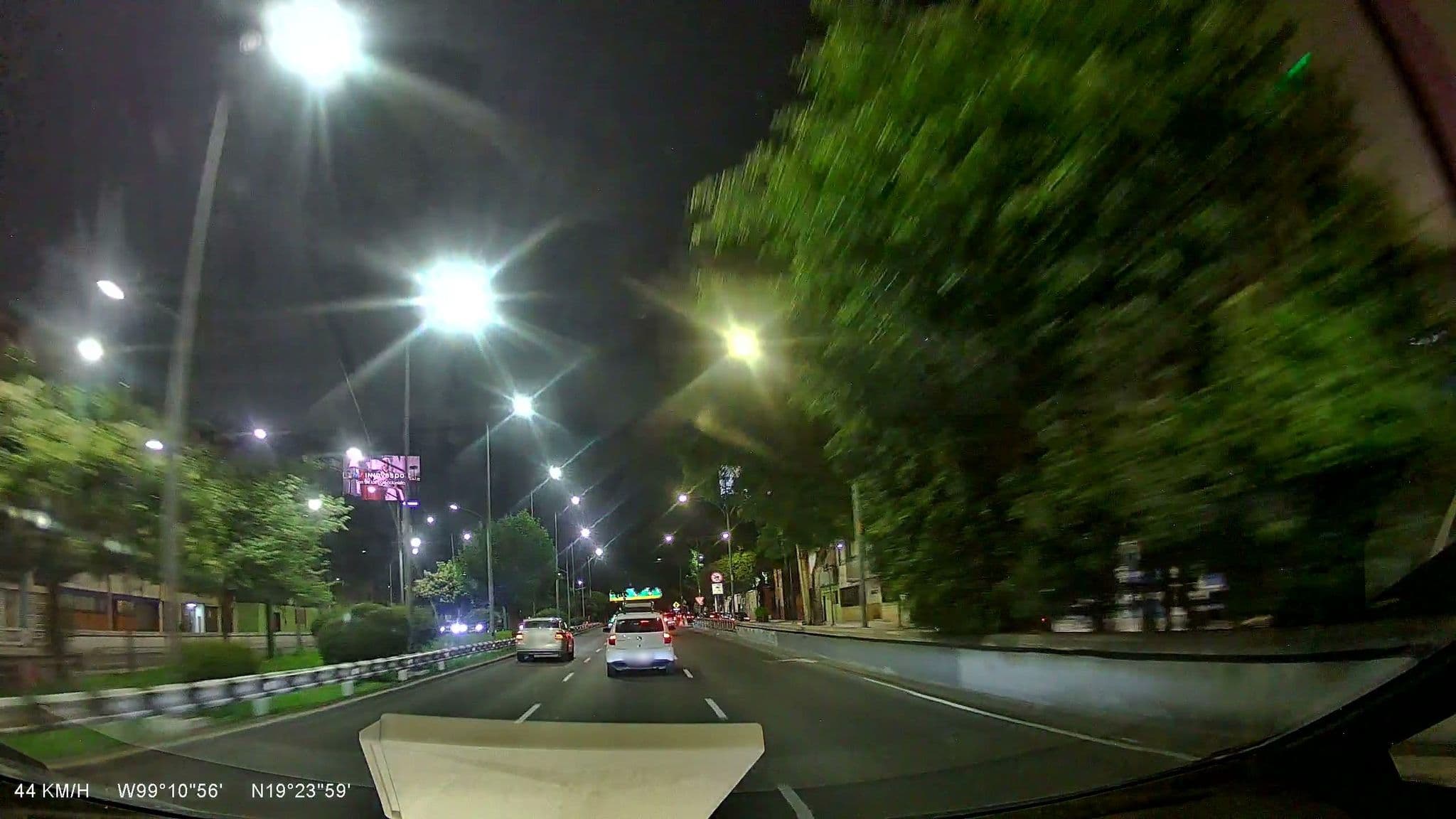 Street view near Hotel Bonn, Colonia del Valle — © vsalgado (CC BY-SA · Mapillary)