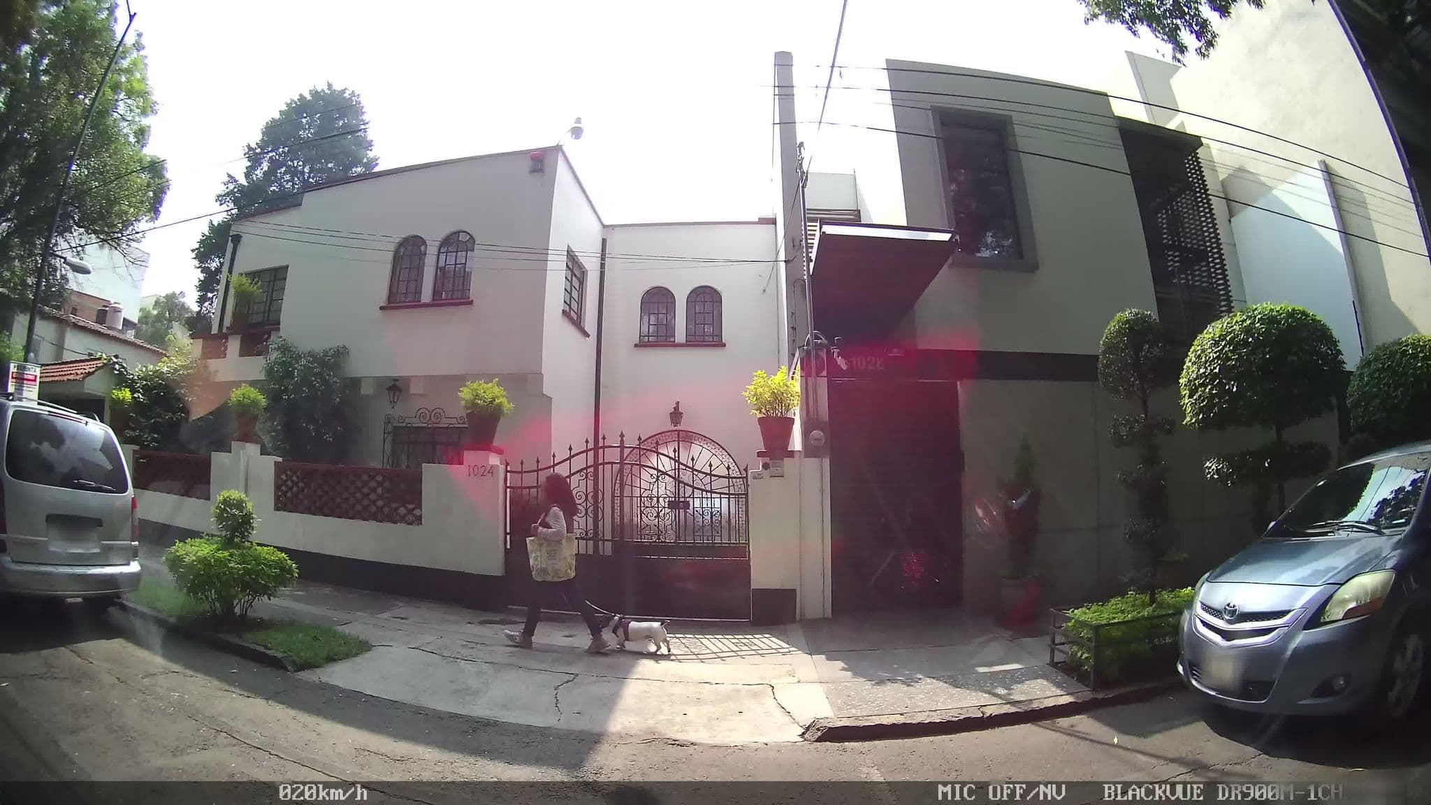 Street view near Holiday Inn Mexicana, Colonia del Valle — © kaart_4 (CC BY-SA · Mapillary)