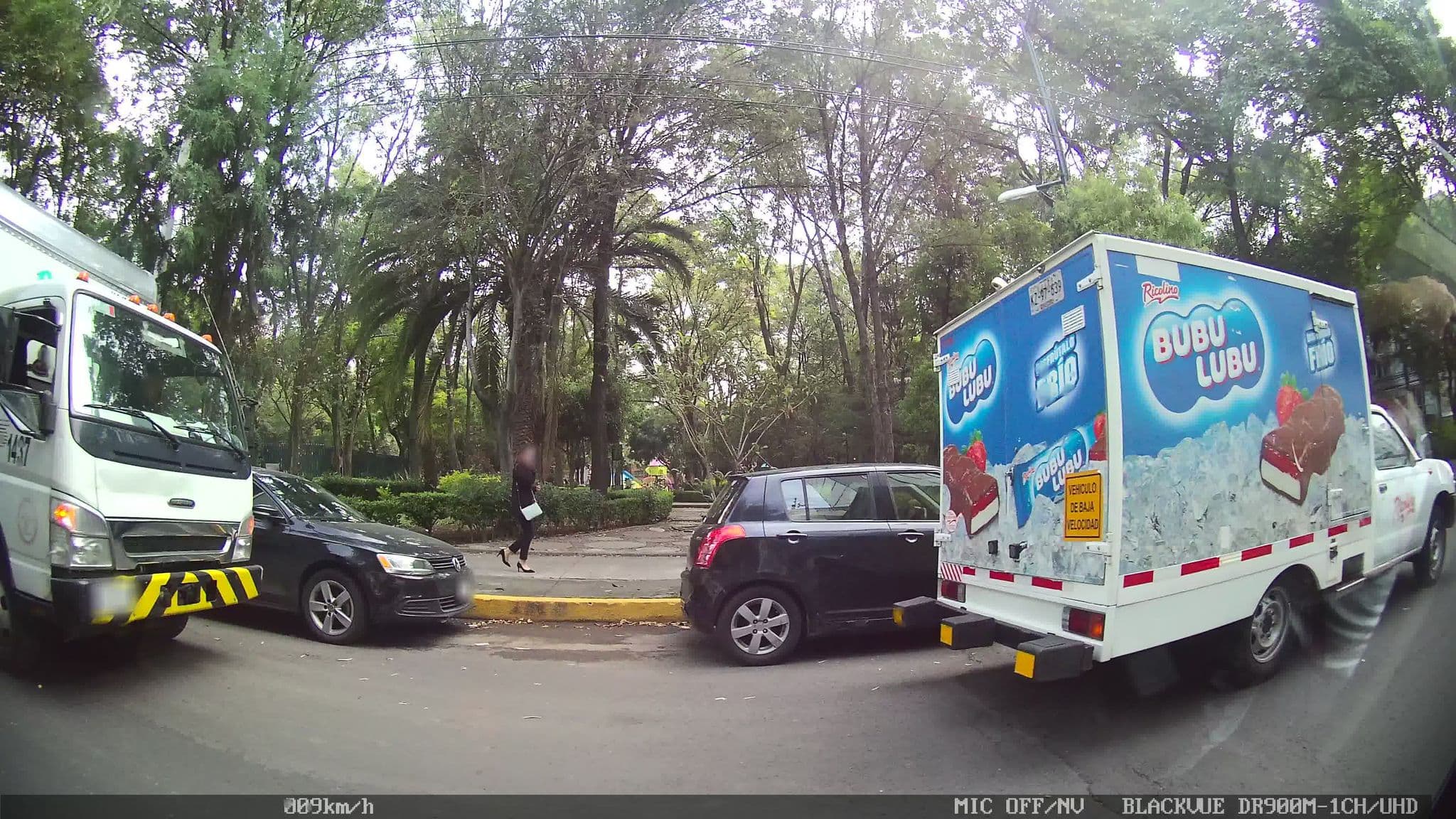 Street view near Macroservicio Turistico, Colonia del Valle — © kaart_4 (CC BY-SA · Mapillary)