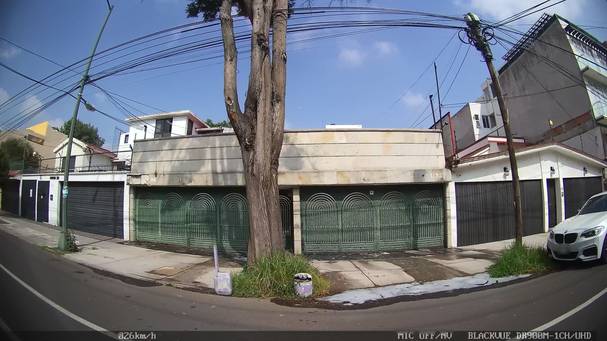 Street view near Rinoceronte Eventos y Producciones, Colonia del Valle — © kaart_4 (CC BY-SA · Mapillary)