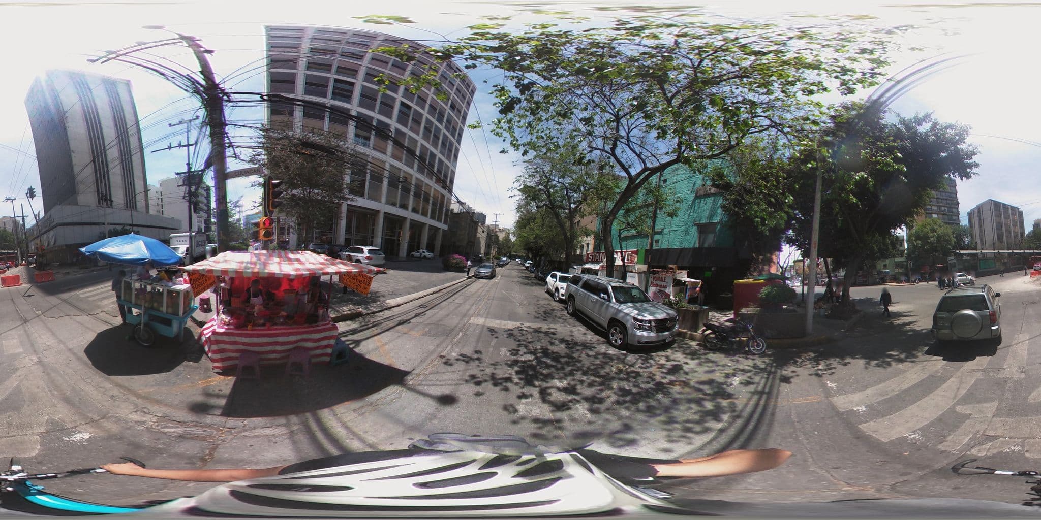 Street view near Hotel Castilla, Colonia del Valle — © ccossio (CC BY-SA · Mapillary)