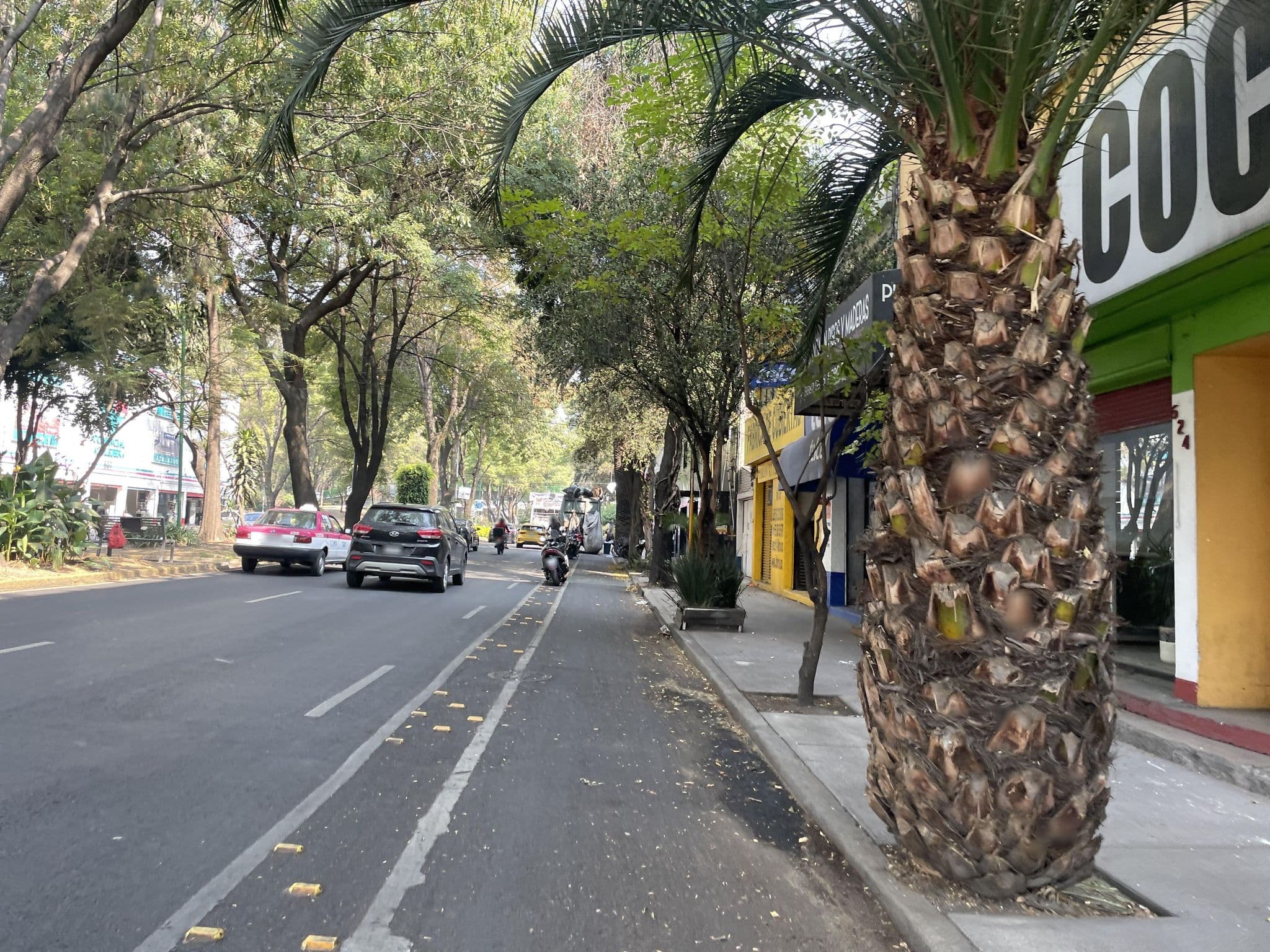 Street view near El Hostal De Coco, Colonia del Valle — © mapero_errante (CC BY-SA · Mapillary)