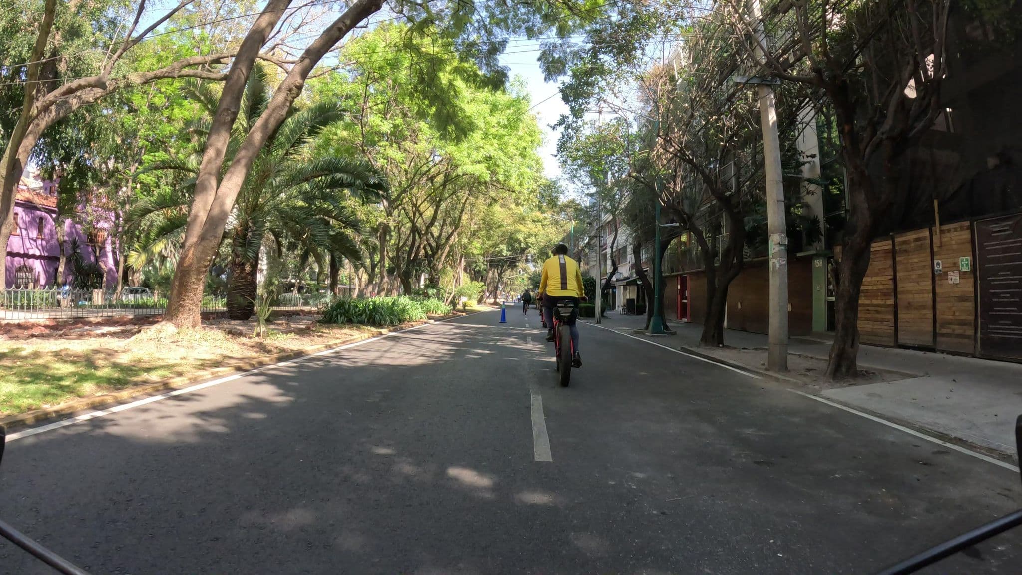 Street view near Be Condesa, Colonia del Valle — © toebee (CC BY-SA · Mapillary)