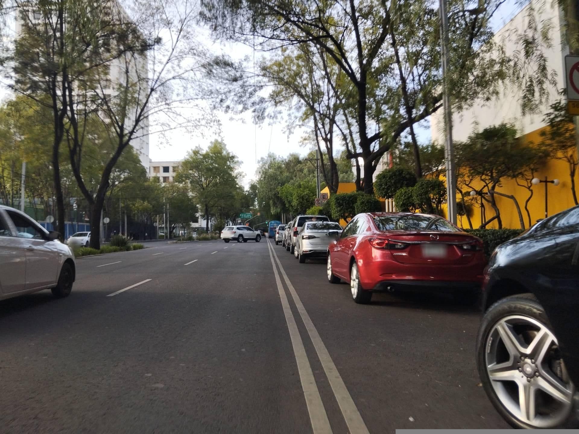 Street view near Room 2308, Polanco — © BatmanIsReal (CC BY-SA · Mapillary)