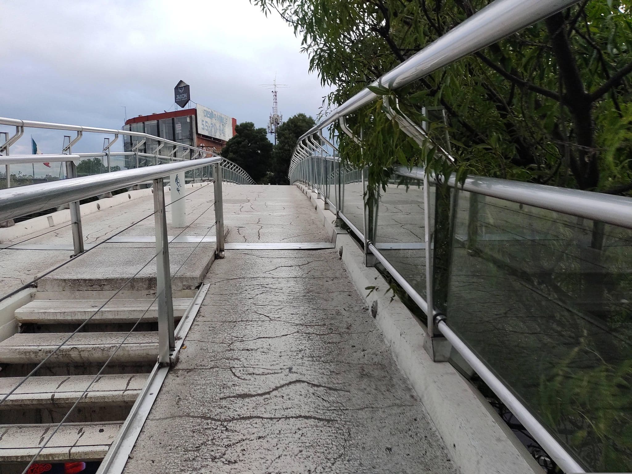 Street view near Fiesta Americana, Polanco — © mapeadora (CC BY-SA · Mapillary)