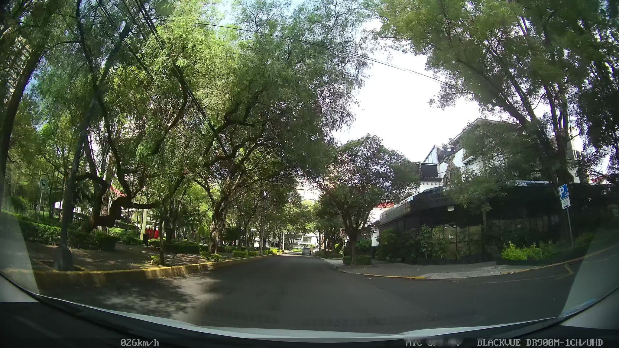 Street view near Hotel el Santuario, Polanco — © kaart_2 (CC BY-SA · Mapillary)
