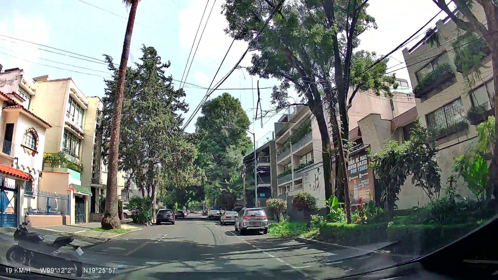 Street view near hotel hispano, Polanco — © vsalgado (CC BY-SA · Mapillary)
